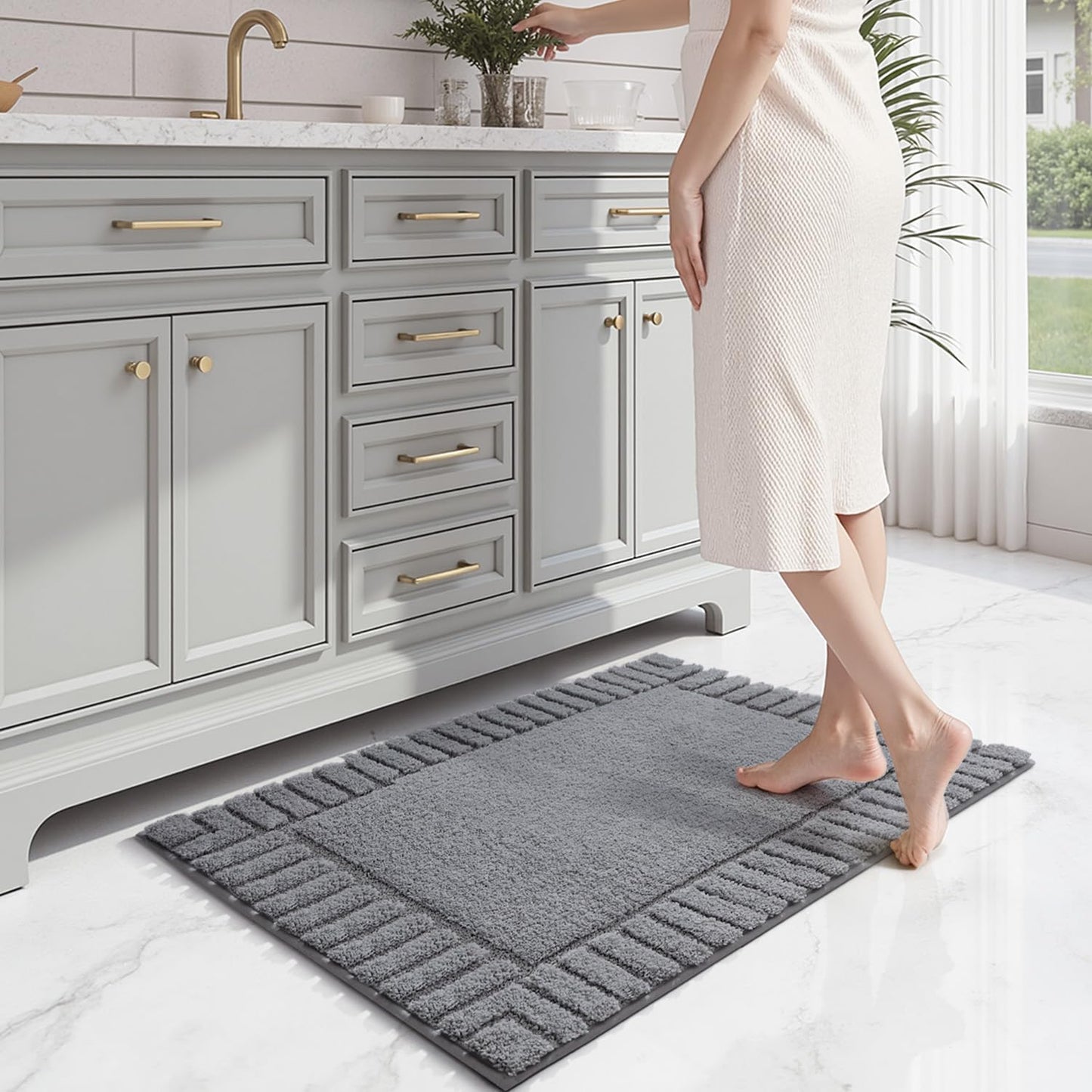 LUMI Bathroom Rugs Non Slip with Rubber Backing, Extra Soft Plush Microfiber Bath Rug Absorbent, Machine Washable Bath Mat Quick Dry for Tub, Shower, Hotel, Dark Grey, 24" x 36"