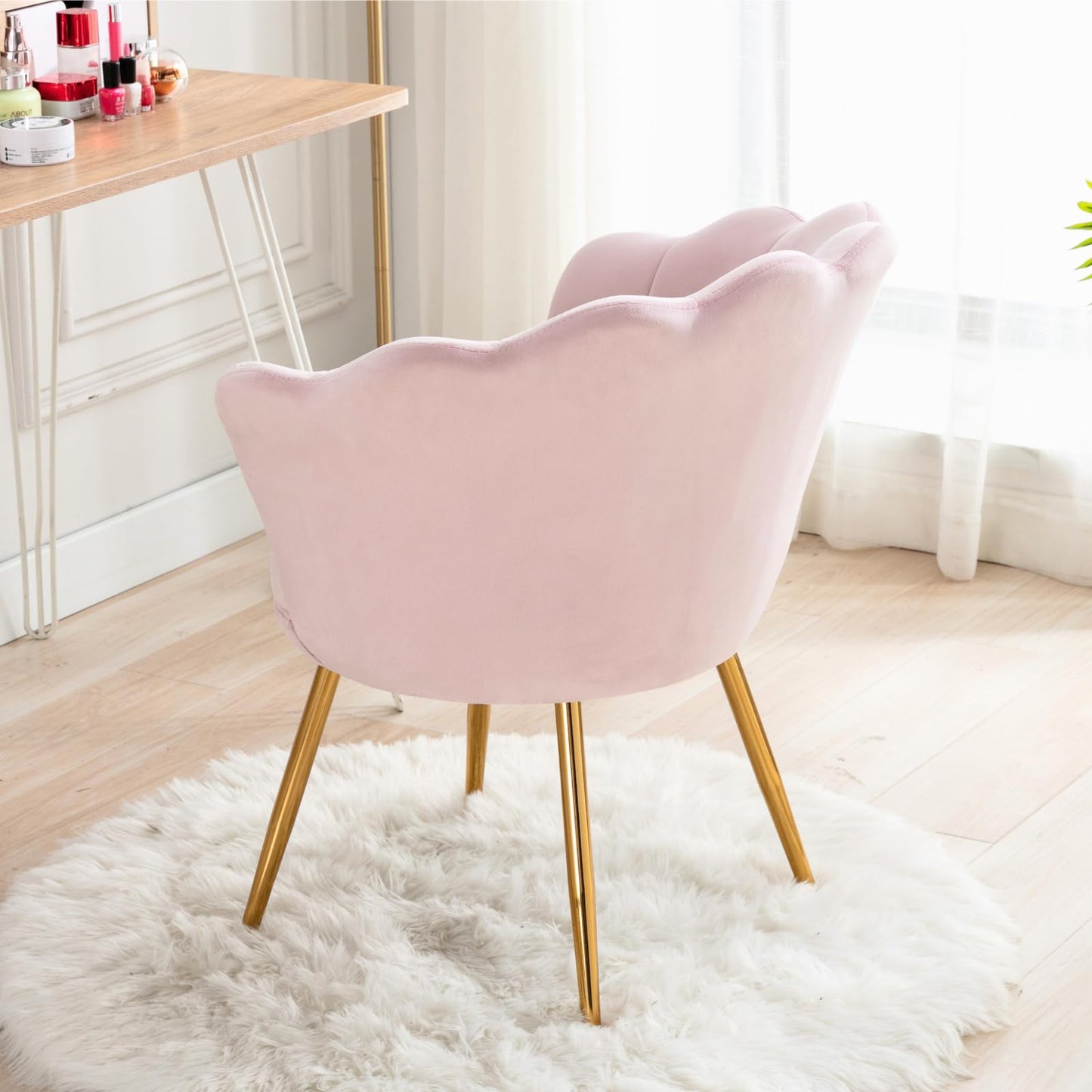 chairus Chair, Mid Century Modern Retro Leisure Velvet Accent Chair with Golden Metal Legs, Vanity Chair for Bedroom Living Room Dresser, Upholstered Guest Chair(Light Pink)