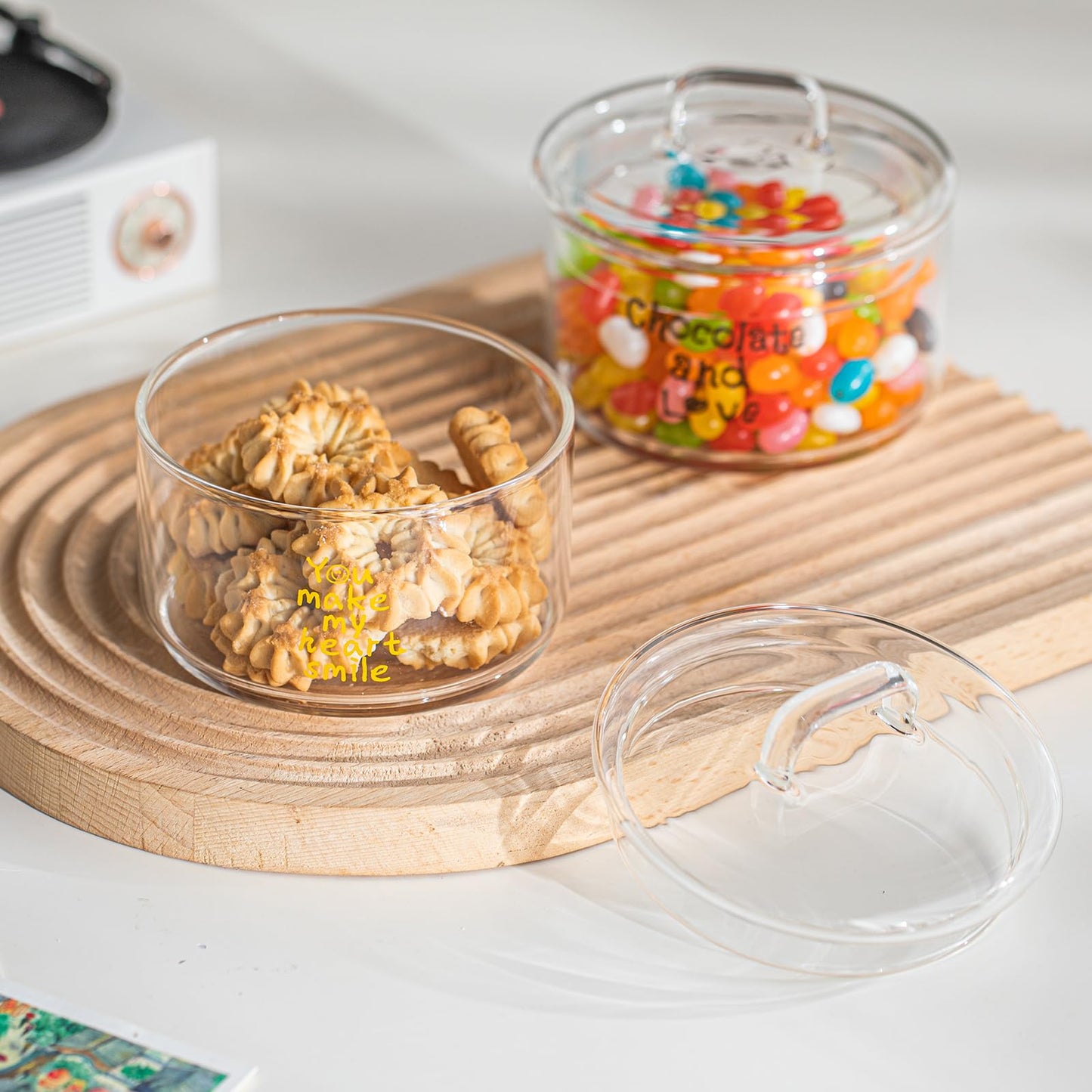 Glass Candy Dish with Lid Covered Candy Bowl Decorative Cookie Jar Clear Salad Bowl Buffet Storage Container for Home Kitchen Coffee Table Office Desk and Party Wedding