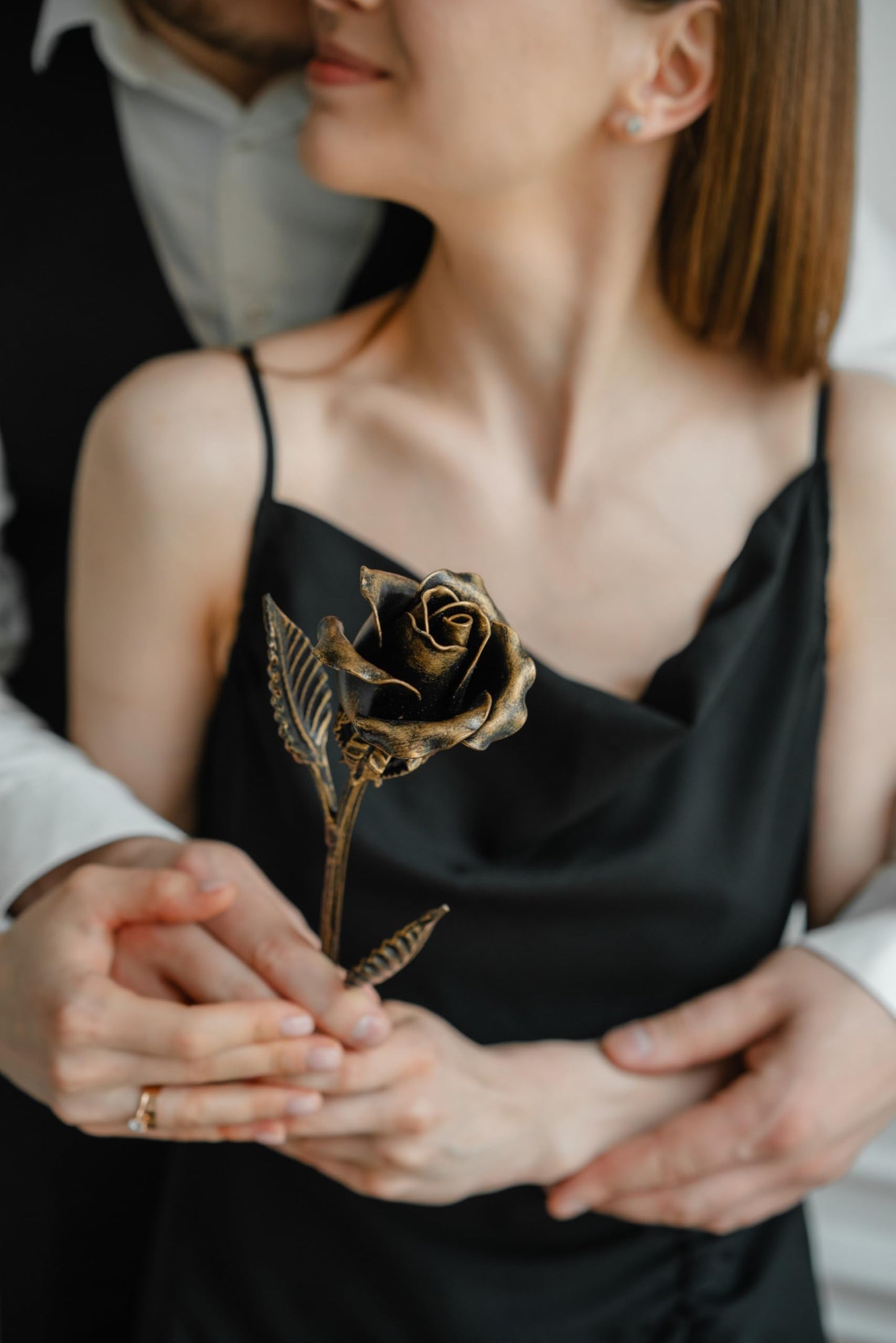 MakuliSmit Handcrafted Bronze Rose – 8th & 19th Yeat Wedding for Her – Solid Metal Forever Flower Keepsake