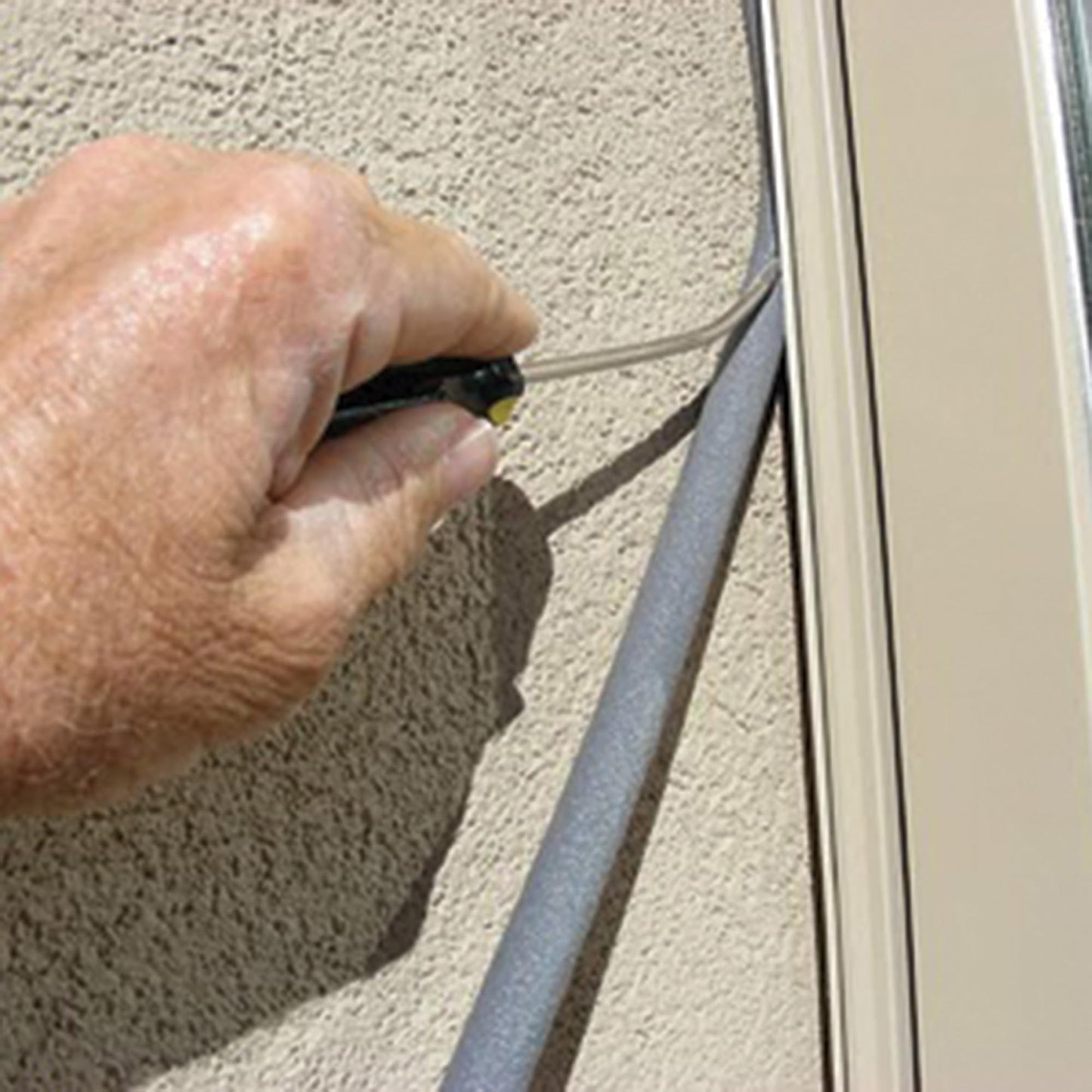 M-D Building Products - Versatile Gray Foam Backer Rod - Essential Caulk Saver for Sealing Concrete Gaps, Expansion Joints, and Crack Filling, 3/8 by 20 Feet (71464)