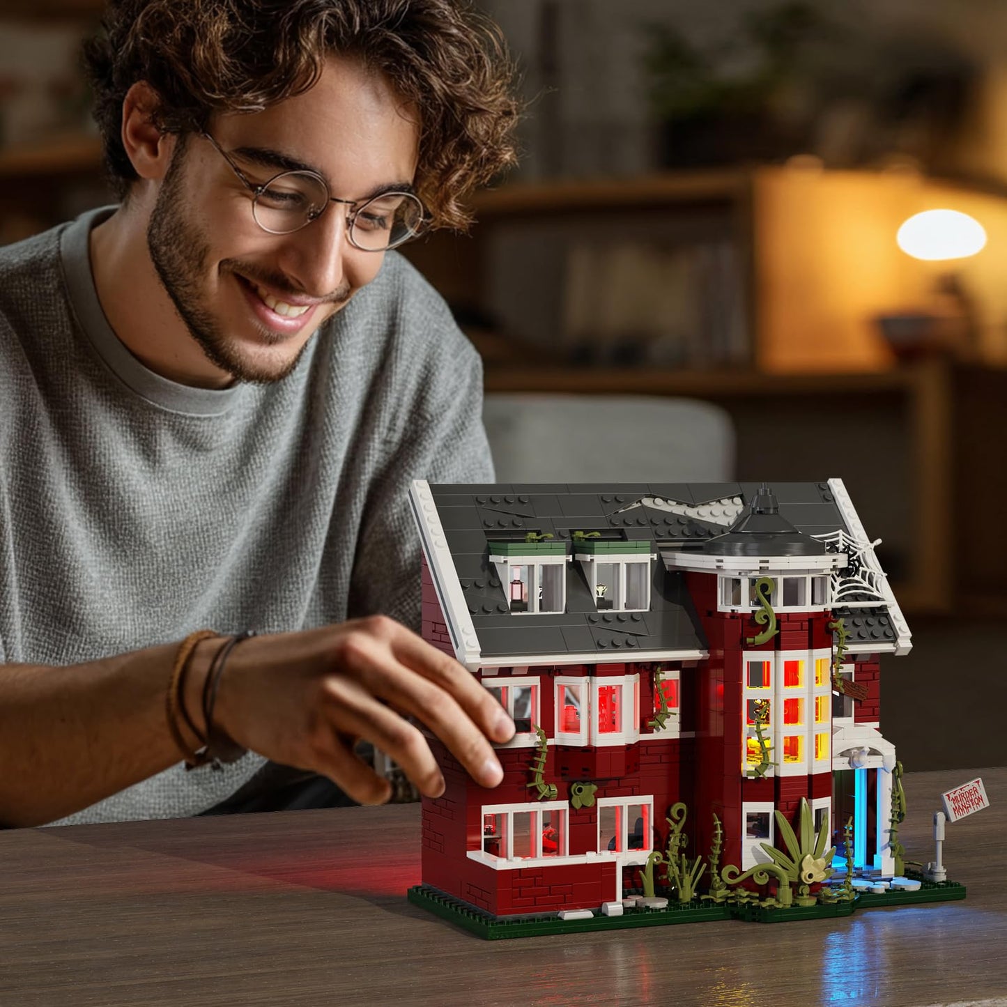AHS Murder House Building Set, Horror Story Movie House Blocks Toy, Compatible with Lego Halloween Haunted House, Ideals Gift for Fans 18+ Boys Girls Adult (1171 PCS)