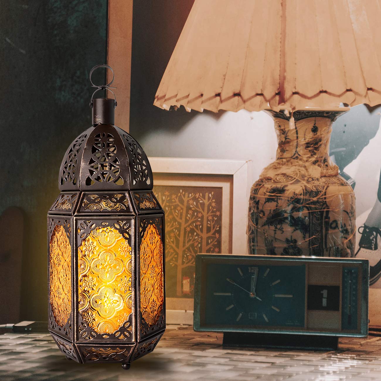 Lewondr Metal Glass Ramadan Candle Lantern, Moroccan Style Portable Candle Holder Pavilion Shape Bowl Bottom Decorative Hanging Lamp Wind Lantern Décor for Home Patio Balcony Garden - Copper + Yellow