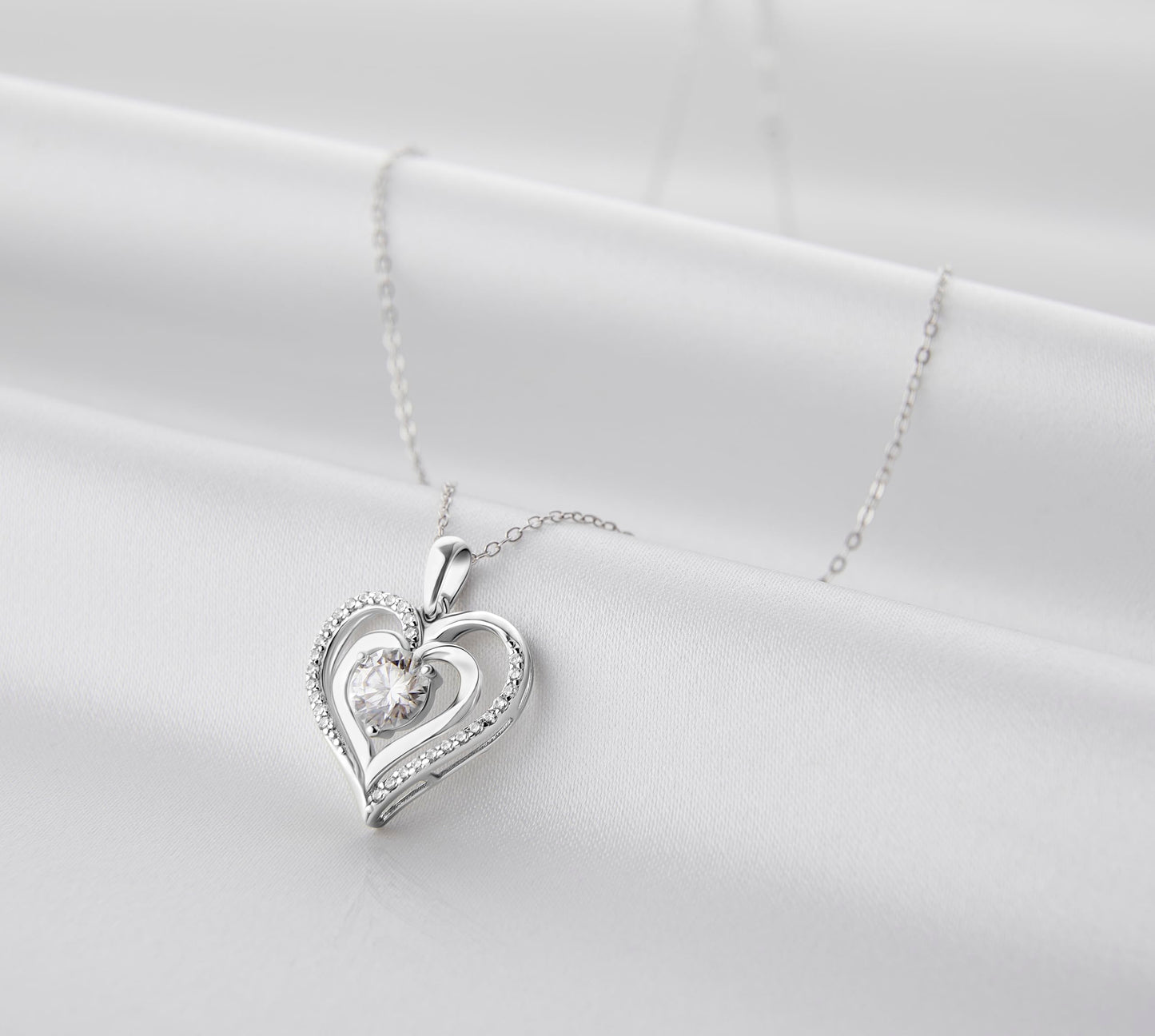Sparkling Heart Moissanite Necklaces for Women, 1 Carat Moissanite, 925 sterling silver necklaces, jewelry, necklaces for women, mossinate, gifts for her, birthday gifts for women