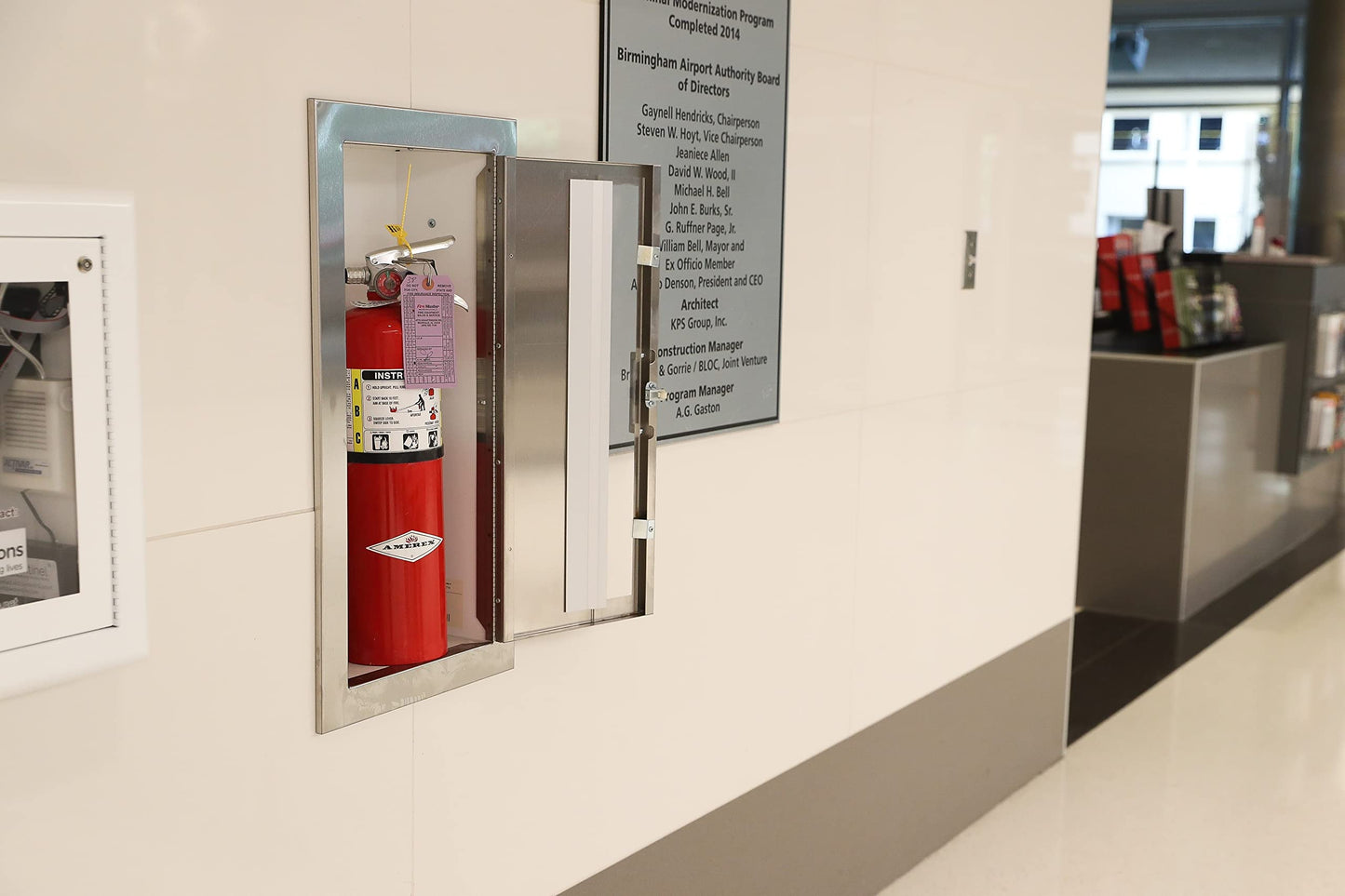 Amerex B456 10 lbs ABC Dry Chemical Fire Extinguisher with Wall Bracket
