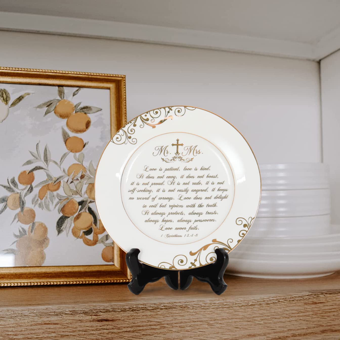Urllinz Best Anniversary Wedding Gifts for Couples Unique 2025 - Mr and Mrs Plate with 24k Gold Foil Decorations, Newlywed Bridal Shower Engagement Gift for Her Him, Ceramic 9"