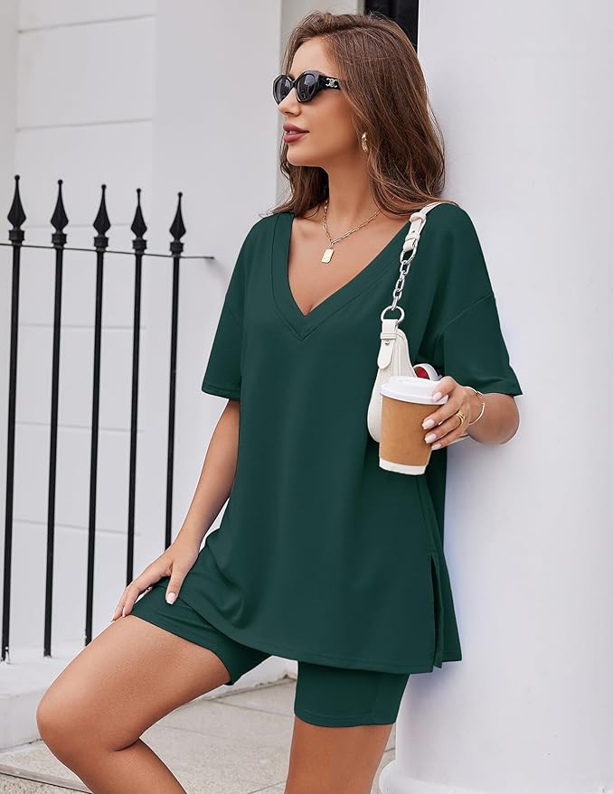 Ekouaer Womens Pajamas 2 Piece Lounge Sets Oversized V Neck T-Shirts Tops Biker Shorts Set Workout Reversible Tracksuit S-XXL