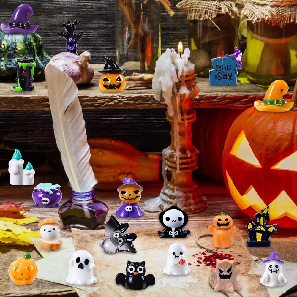 DIYDEC 32pcs Halloween Mini Resin Figures 32 Styles Tiny Resin Animals Little Small Figures to Hide Pumpkin Ghost Skull Miniatures Bulk for Halloween Party Favors Bag Fillers Garden Dollhouse Decor