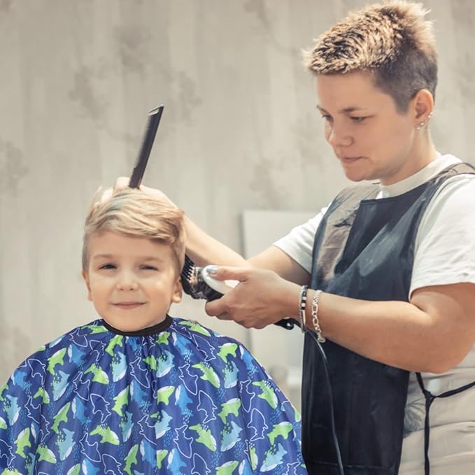 Kids Barber Cape with Neck Duster Brush, Professional Salon Hair Cutting Cape with Adjustable Snap Closure (Cartoon Fish)