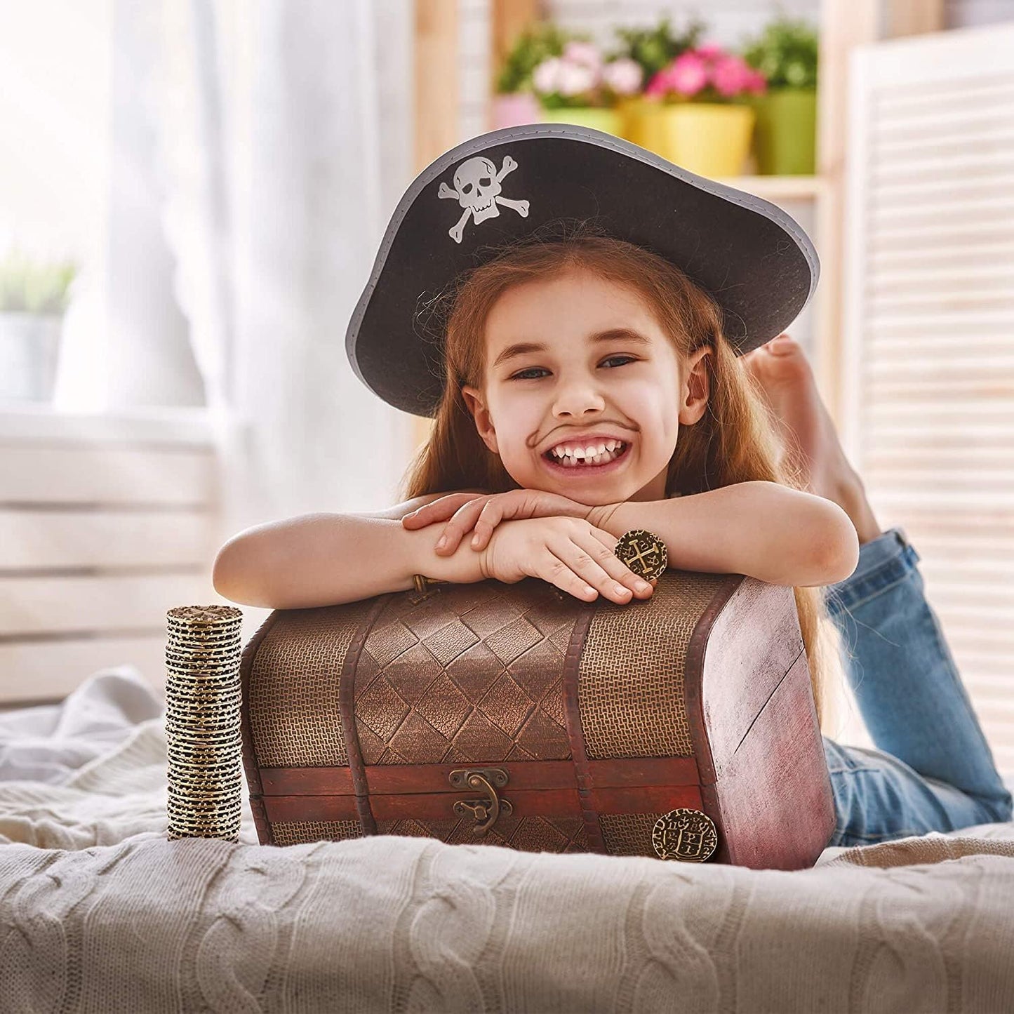 Metal Pirate Coins - 35 Medium Bronze Treasure Coin Set, Metal Replica Spanish Doubloons for Board Games, Tokens, Toys, Cosplay, Realistic Money Imitation, Pirate Treasure Chest, Diameter 7/8"