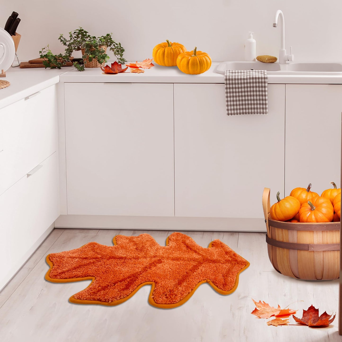 FUTBU Fall Bathroom Rugs, Fall Leaf Decorations Bath Mats for Bathroom, Farmhouse Autumn Leaf Rugs for Bathroom Decorations for The Home, Holiday Cute Fall Leaf Decor Non-Slip 16x24 Inches