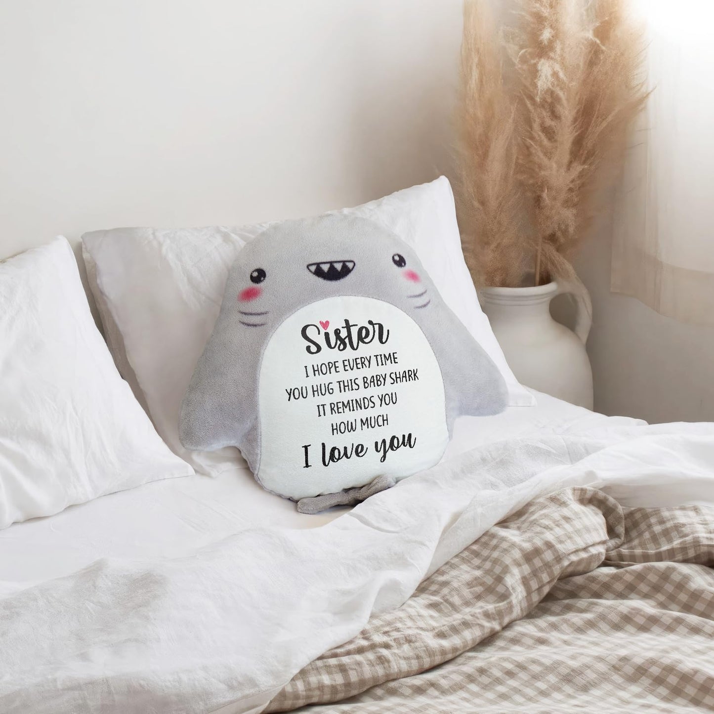 IDELTIME Sister Birthday Gifts, I Love You Shark Pillow, Big Sister Gifts for Girls from Sisters Brothers, Gift for Sister in Law on Birthday, Christmas, Wedding, Cute Decorative Throw Pillow