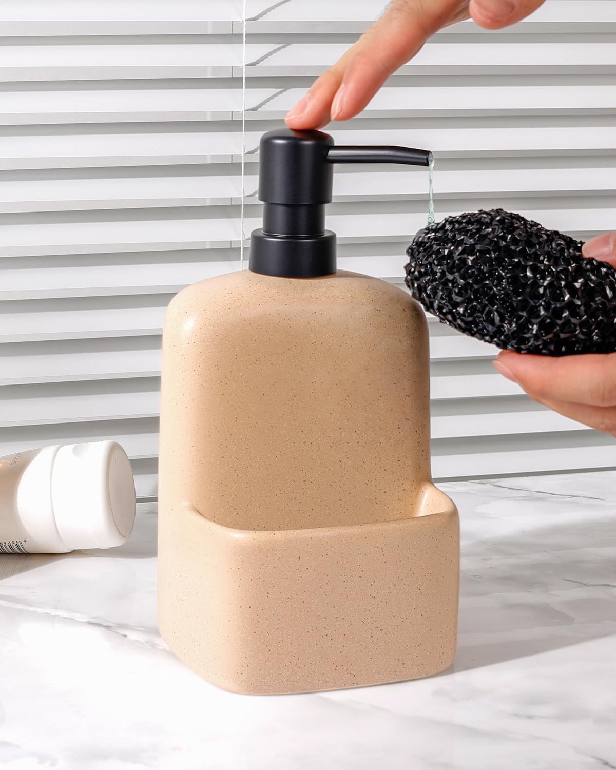 BosilunLife Dish Soap Dispenser - Linen Beige Ceramic Kitchen Soap Dispenser with Sponge Holder Matte Ceramic Soap Daddy Dispenser 20oz for Kitchen Soap Pump and Sponges Caddy