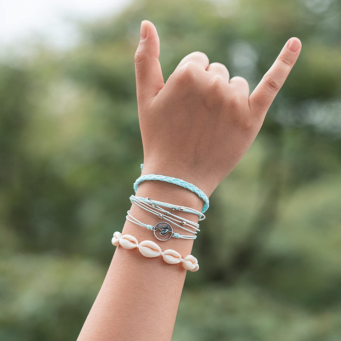 FANCY SHINY Wave String Bracelets Braid Puka Shell Bead Bracelets Handmade Cute Trendy Boho Abalone Jewelry Gifts for Women(Teal