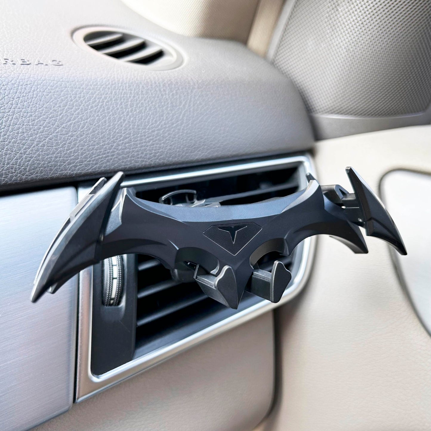 Ranguowen Bat Style 2-In-1 Car And Desk Phone Holder,Table Phone Holder Unique Cell Phone Mount For Desk Accessories For Men Gif