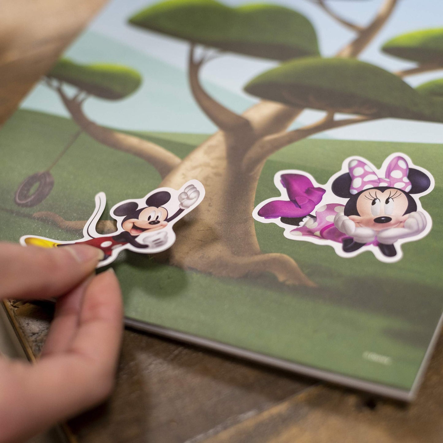 Minnie Mouse Disney Create-A-Scene Sticker Activity Book Bendon 45679