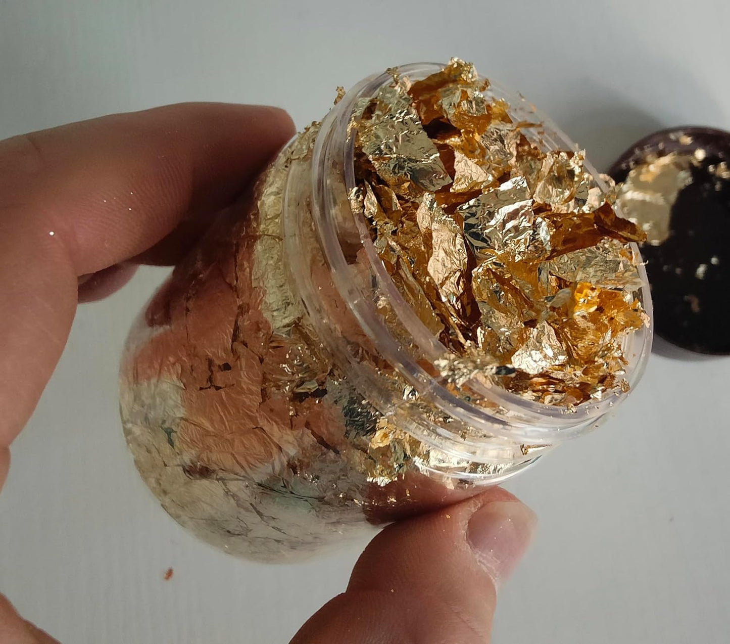 Gilding Flakes,Gold Foil Flakes for Resin,Blue Red Purple Pink Metallic Foil Flakes for Resin Jewelry Making,Nails,Painting Art,Crafts and Slime (Imitation Gold)