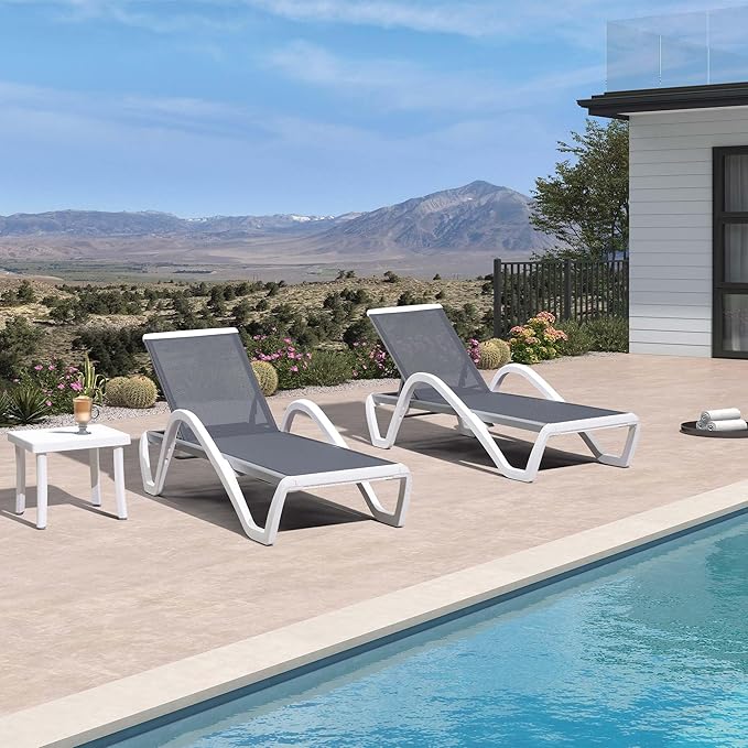 PURPLE LEAF Patio Chaise Lounge Chair Set of 3 Outside Aluminum Plastic Stackable Tanning Chairs with Armrests and Side Table for Pool Sunbathing Beach Deck Outdoor Lounger, Light Grey