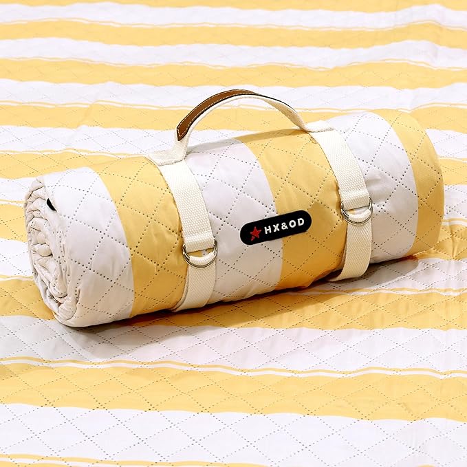 HX&OD Extra Large Picnic Outdoor Blanket, 80”x60” Waterproof Picnic Mat Foldable Camping Blanket Portable with Carry Strap...