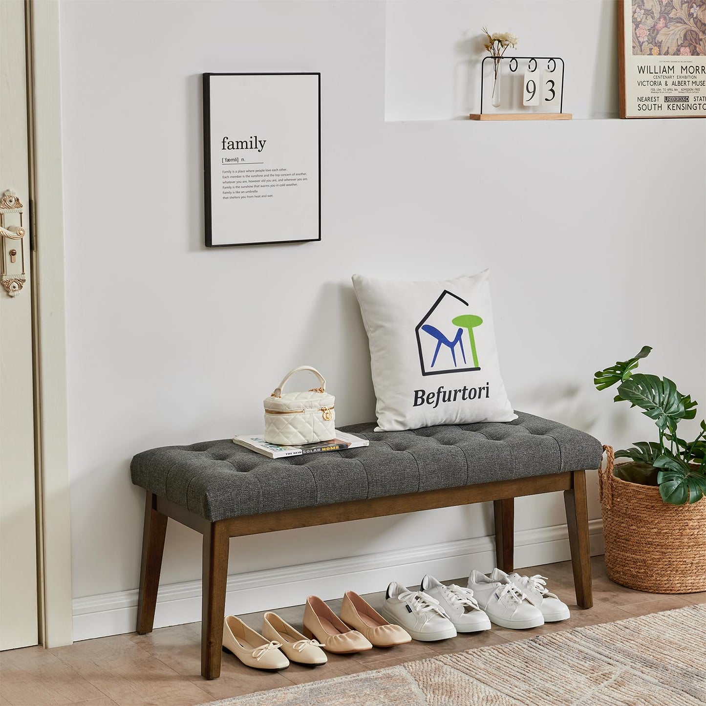 Befurtori End of Bed Bedroom Bench, Linen Upholstered Tufted Bench for Bedroom End of Bed with Solid Wood Legs for Bedroom Living Room Entryway(Dark Gray)
