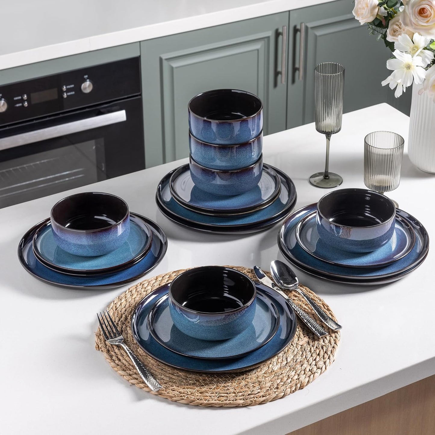 LeRatio Ceramic Dinnerware Sets for 6,Porcelain Plates and Bowls Sets,Handmade Reactive Glaze Dishes Set,Chip Resistant and Scratch Resistant | Oven&Dishwasher & Microwave Safe-Blue(18PCS)