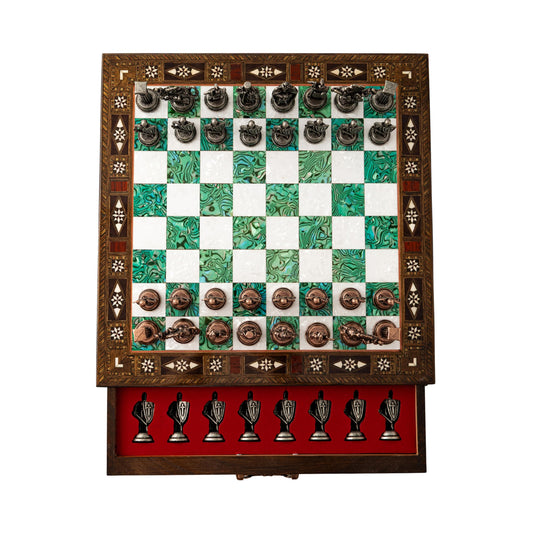 Luxury Handmade Wooden Chess Set with Metal Pieces – 12.2'' Decorative Storage Chess Board – British Themed Chess Pieces for Christmas, Birthday (Green)