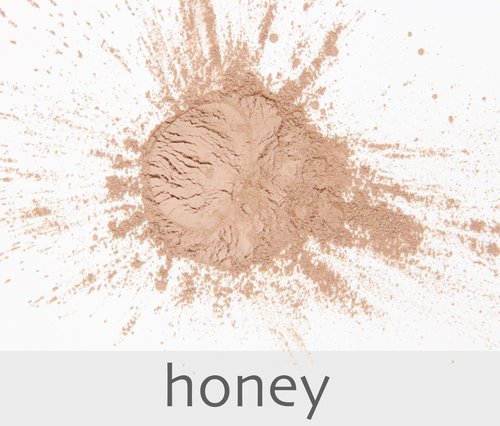 La Bella Donna Loose Mineral Foundation, Non-Chemical SPF50, Only 4 Ingredients, Reef-Safe, Non-Nano, Natural Mineral Makeup with Sun Protection | 10g | Honey