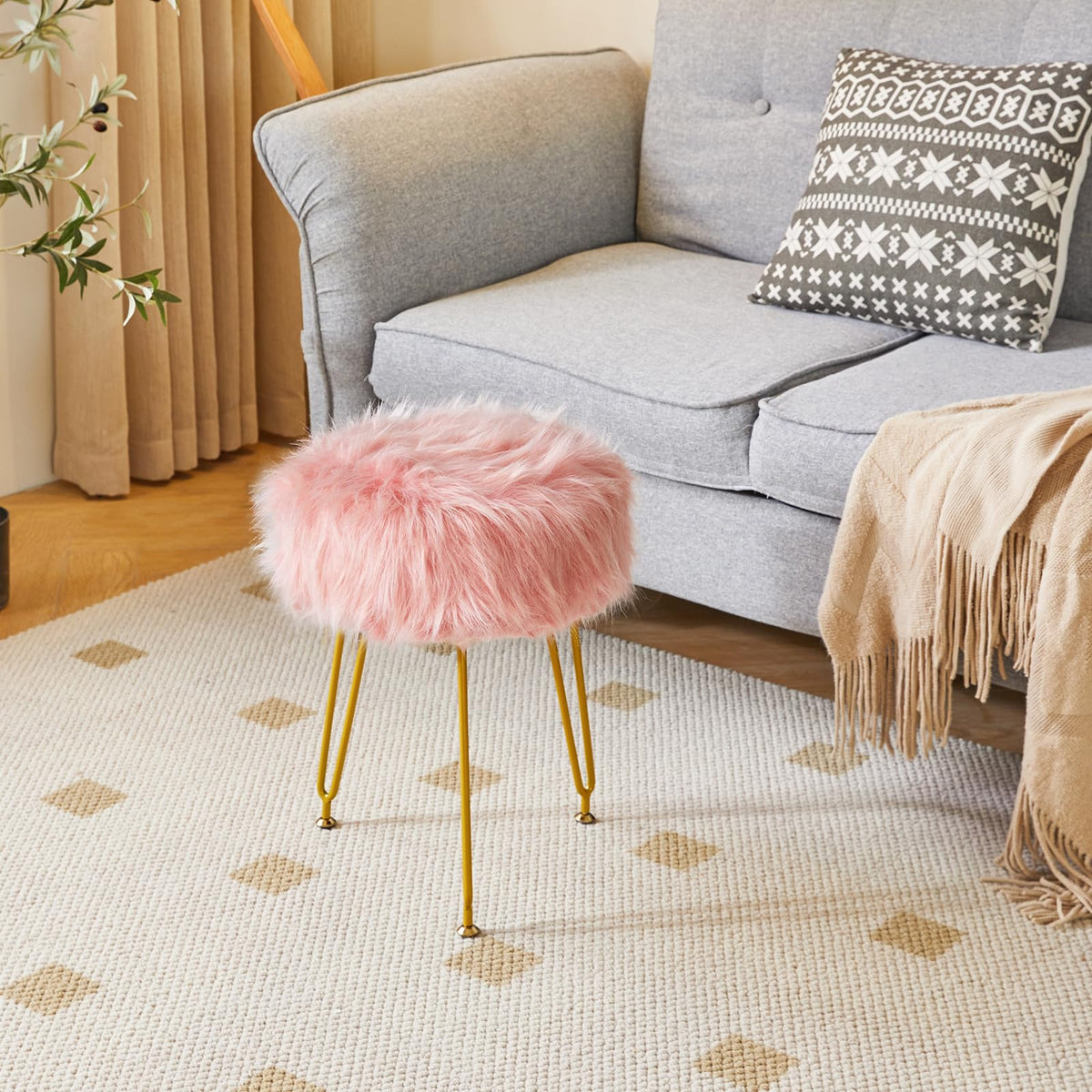 IBUYKE Faux Fur Vanity Stool Chair, Furry Makeup Stool Ottoman, Soft Padded Seat, Round Footrest Footstools with 4 Metal Legs, for Living Room Bedroom Entryway, Pink LG-32P