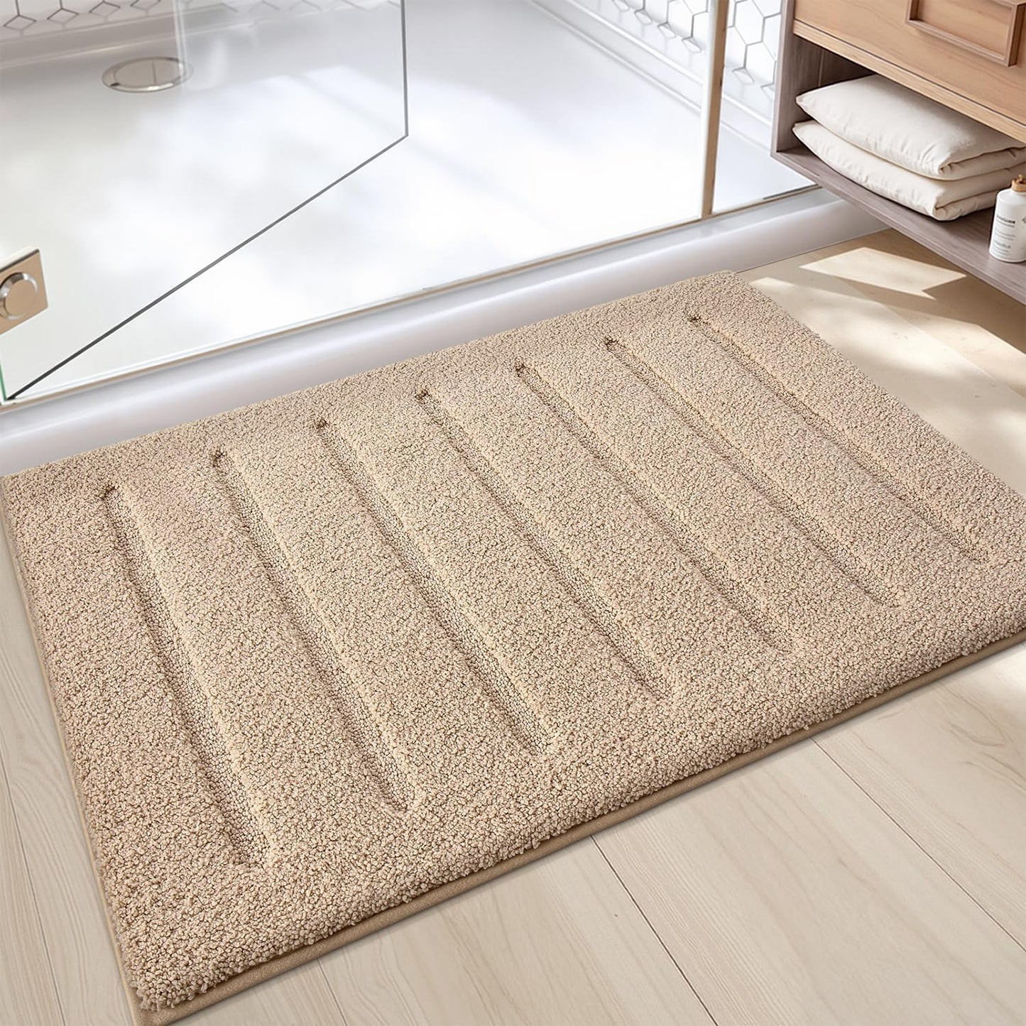 Color&Geometry Ultra Soft Plush Bathroom Rugs Non Slip Washable Bath Mat with Rubber Backing, Fluffy Absorbent Machine Carpet for Bathroom Floor, Tub and Shower, 24"x36", Khaki