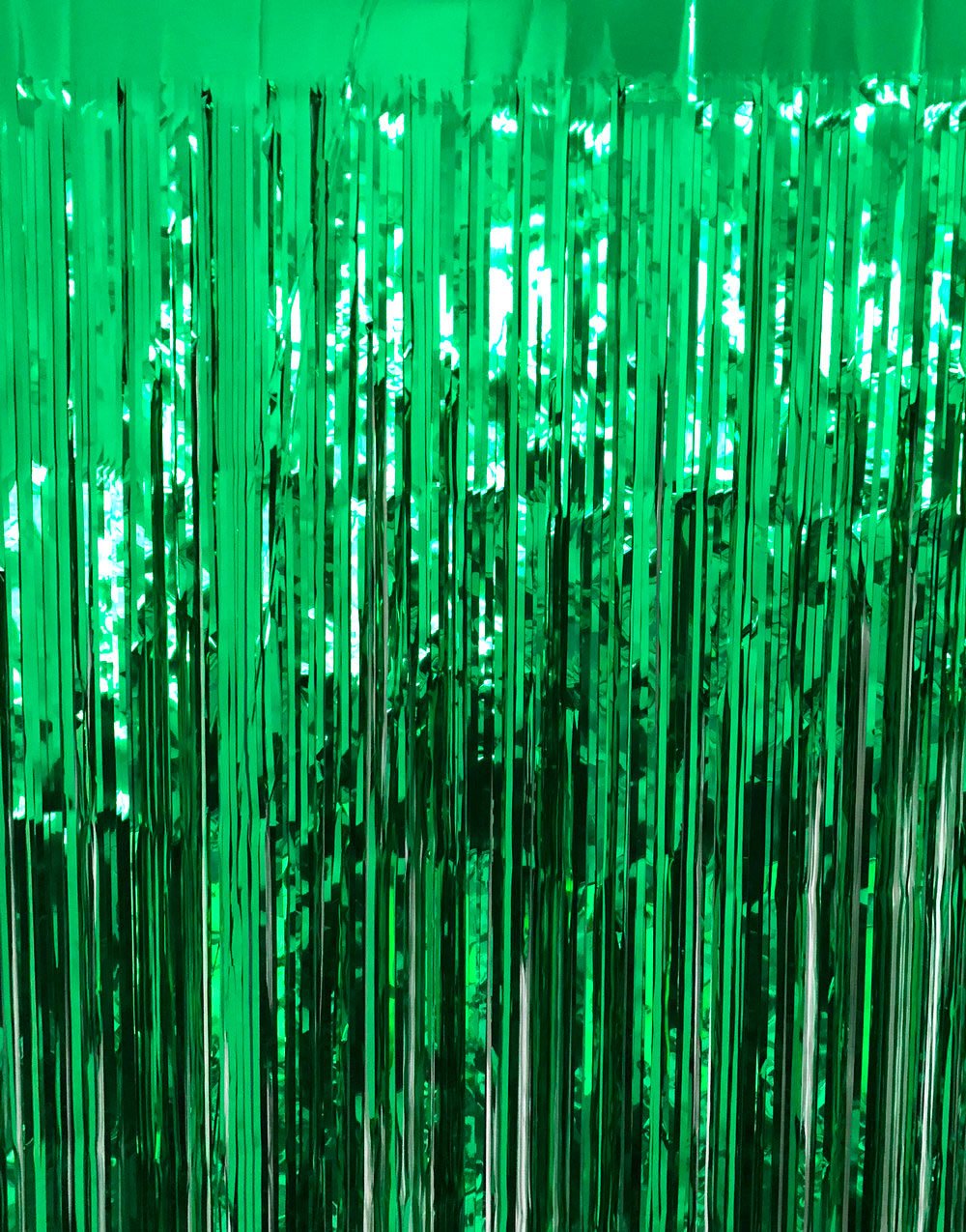 Goer 3.2 Ft X 9.8 Ft Metallic Tinsel Foil Fringe Curtains Party Photo Backdrop Party Streamers For St. Patricks Day,Birthday,Gr
