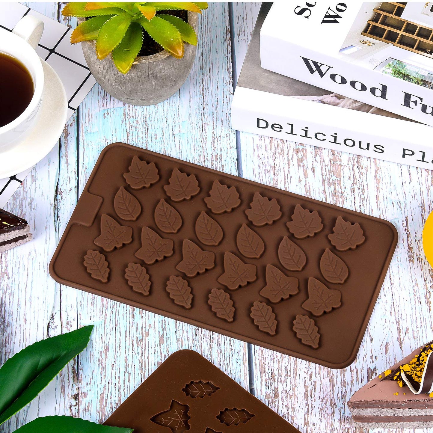 Patelai 4 Pieces 3D Fall Silicone Molds Thanksgiving Maple Leaf Shape Mini Candy Leaves Mold Decoration for Thanksgiving Fall Harvest Making Candy Muffins DIY Leaf Chocolates Cake Soap Candle
