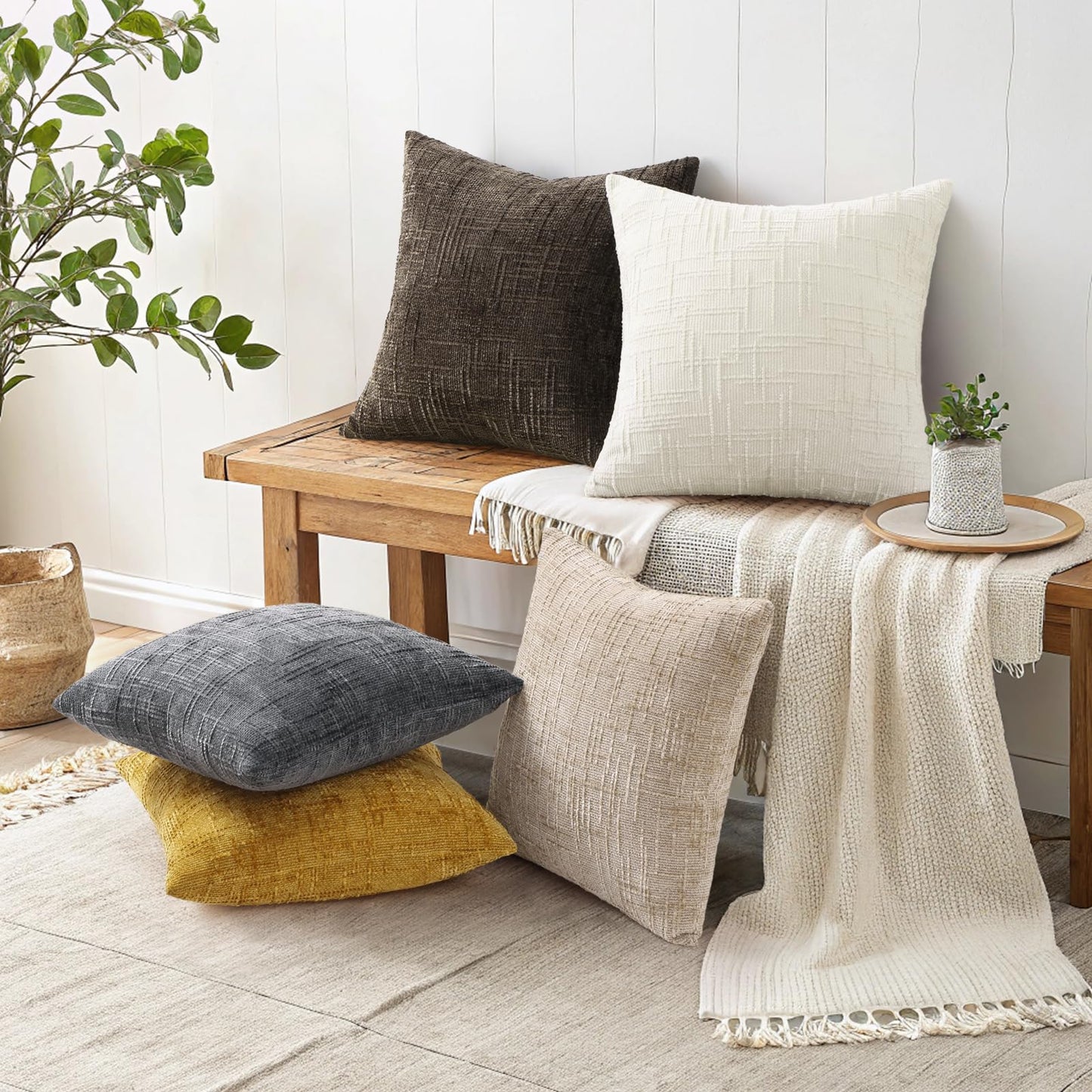decorUhome Fall Cream White Chenille Throw Pillow Covers 18x18 Set of 2 Thick Textured Slubby Couch Pillow Covers Farmhouse Accent Modern Neutral Decorative Pillow Cases for Bed Sofa Living Room