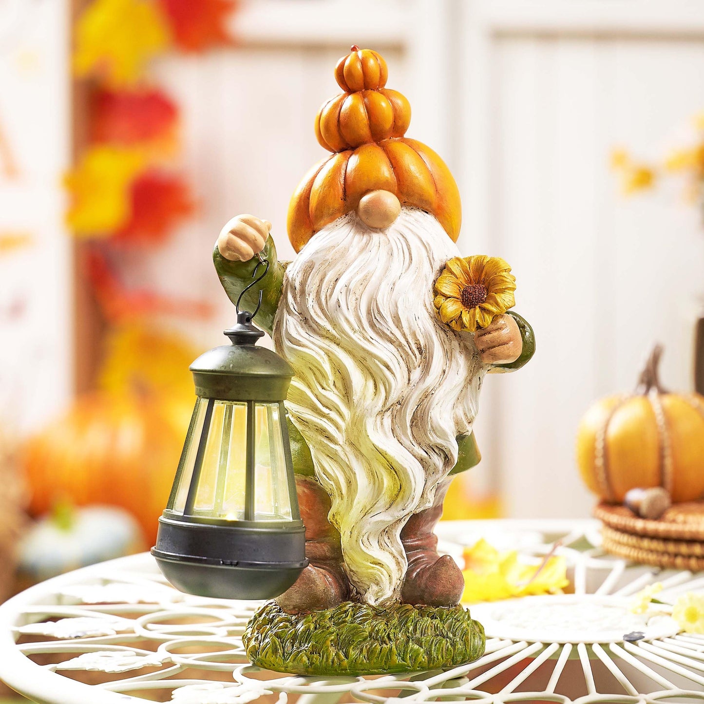 TERESA'S COLLECTIONS Fall Decor, Pumpkin Gnomes Decoration, Autumn Gnome Holding Lantern with Solar Lights, Waterproof Fall Gnomes Resin Outdoor Fall Decor, Fall Gift Outdoor/Indoor