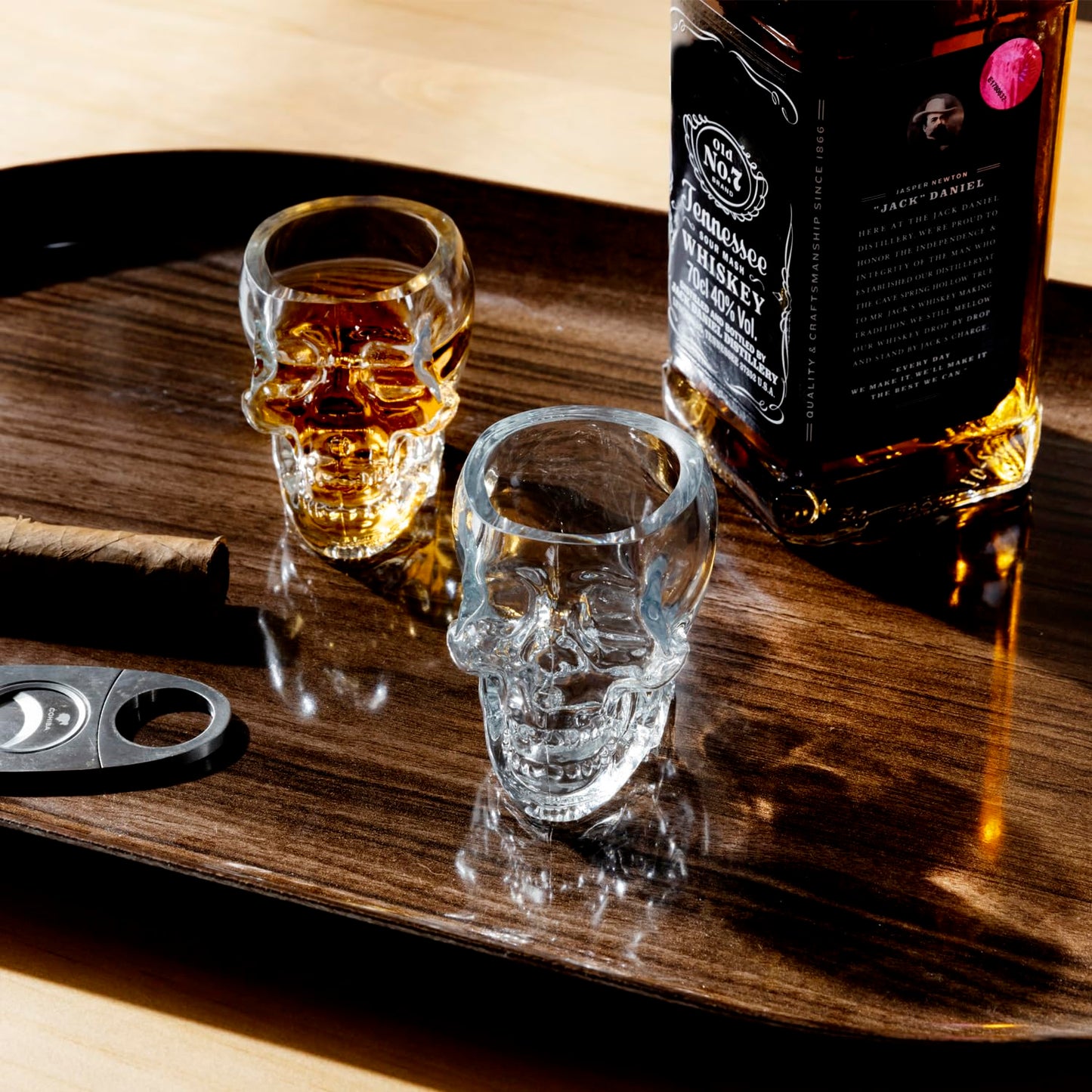 MyGift Set of 6 Skull Shot Glasses – 2.8 oz Clear Glass Novelty Drinkware for Halloween Parties, Cocktail Bars & Home Decor – Spooky 3D Skull Design