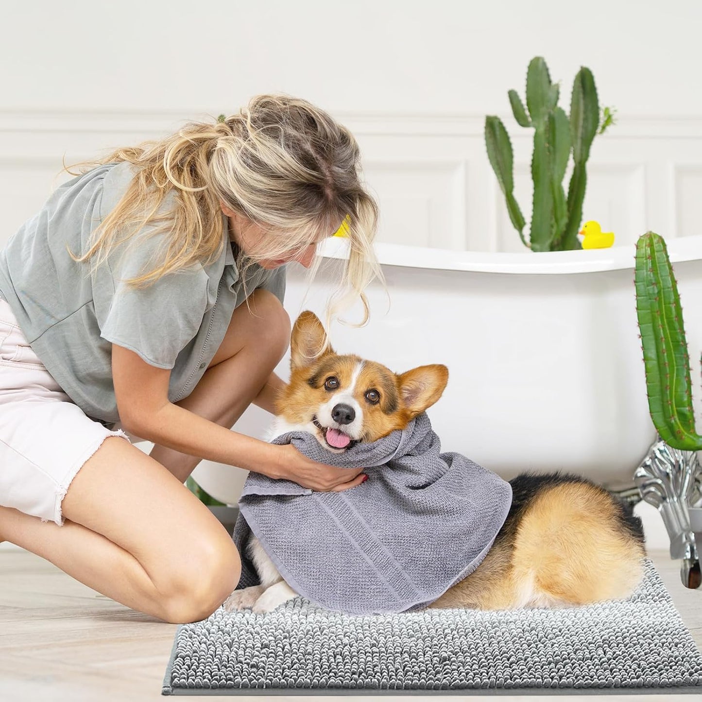 Gibelle Grey Bathroom Rug Set 2 Piece, Chenille Non Slip Bath Mat Set, Absorbent Shower Rug and Bath Room Floor Mats, Quick Dry Bathmat Bathroom Decor Accessories for Tub, 20" x 32"