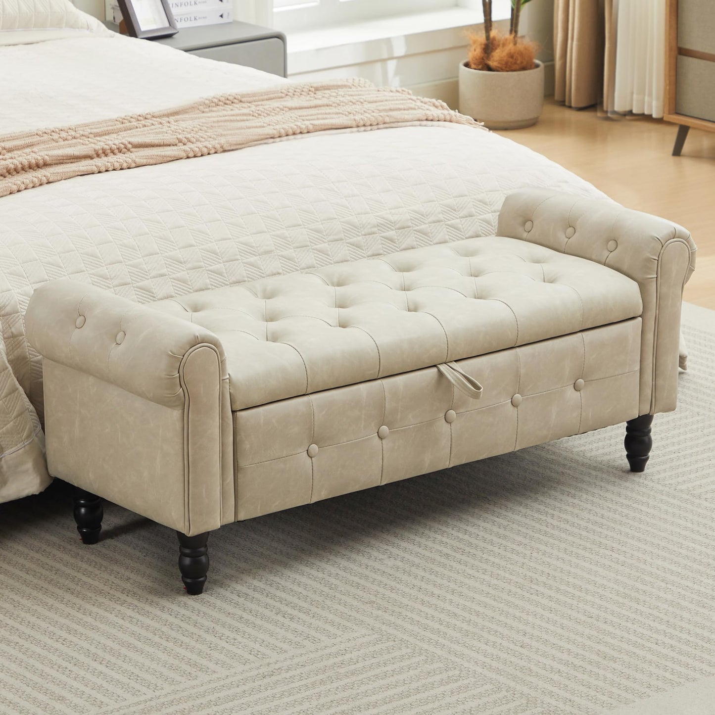 Hicosit 51-Inch Storage Bench with Armrests, End of Bed Ottoman with Storage for Living Room, Bedroom, Faux Leater Off-White