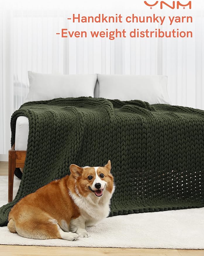 YnM Cotton Weighted Blanket, Handmade Chunky Knitted Design, Soft and Cozy, Temperature Regulating and Breathable, Machine Washable Throw for Sleep or Home Decor (Pine Green, 80x84 Inch, 35lbs)