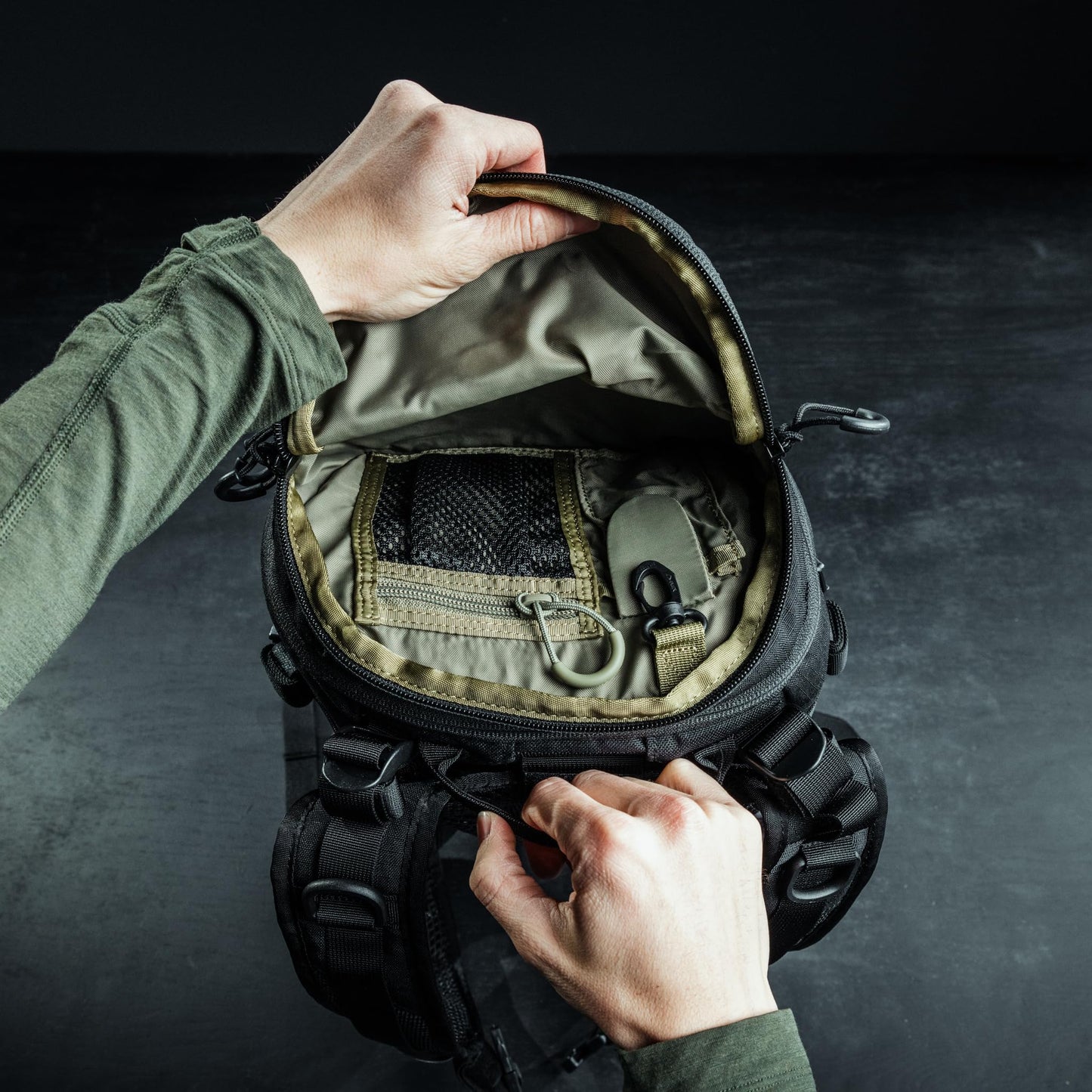 Eberlestock Bandit Pack - Rugged EDC Backpack Built For The Office Or The Outdoors (Multicam)
