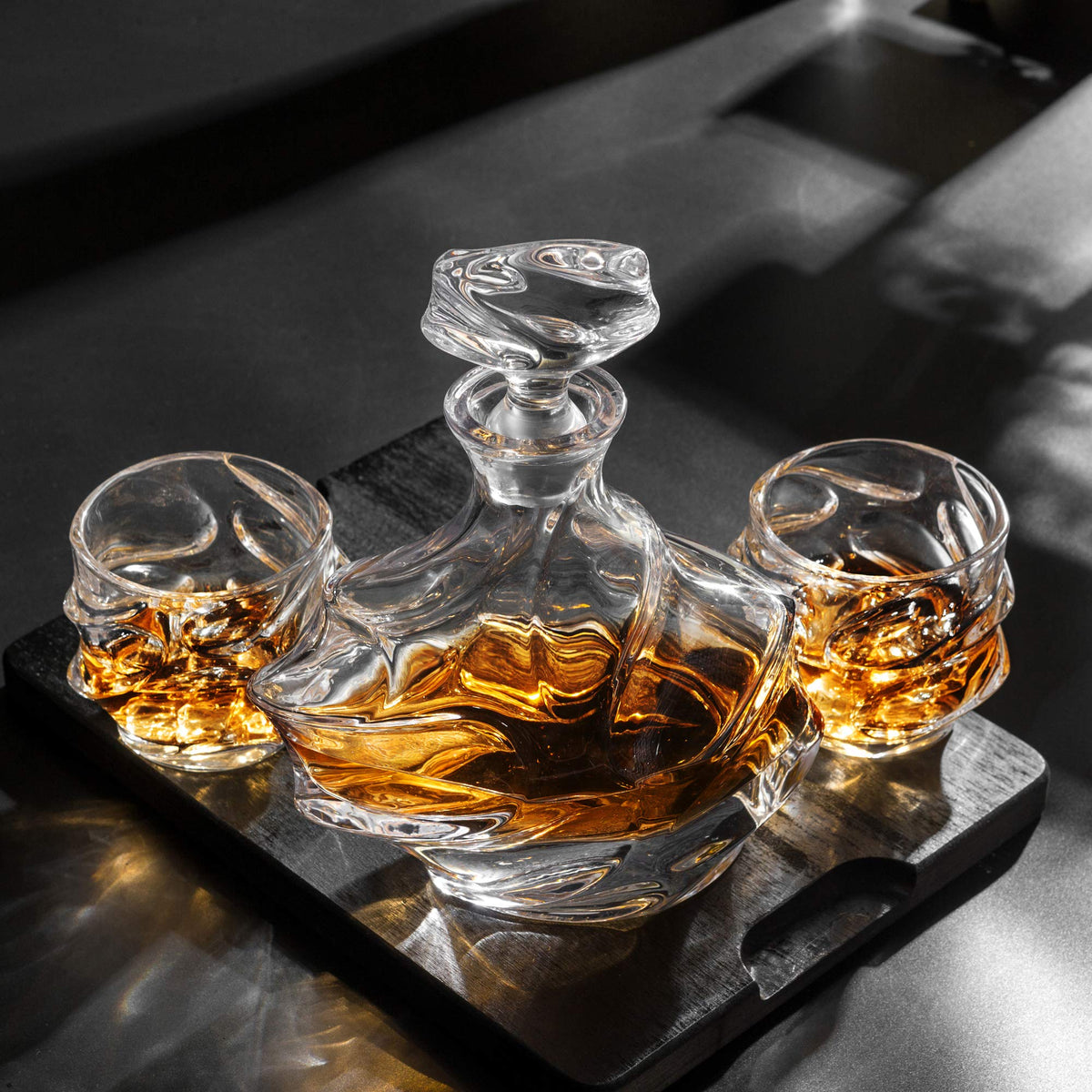 KANARS Crystal Whiskey Decanter Set, 27 Oz Emperor Decanter with Old Fashioned Glasses for Liquor Bourbon Scotch Tequila Snifter, Unique Christmas Gifts for Men Dad Grandpa Brother Adult