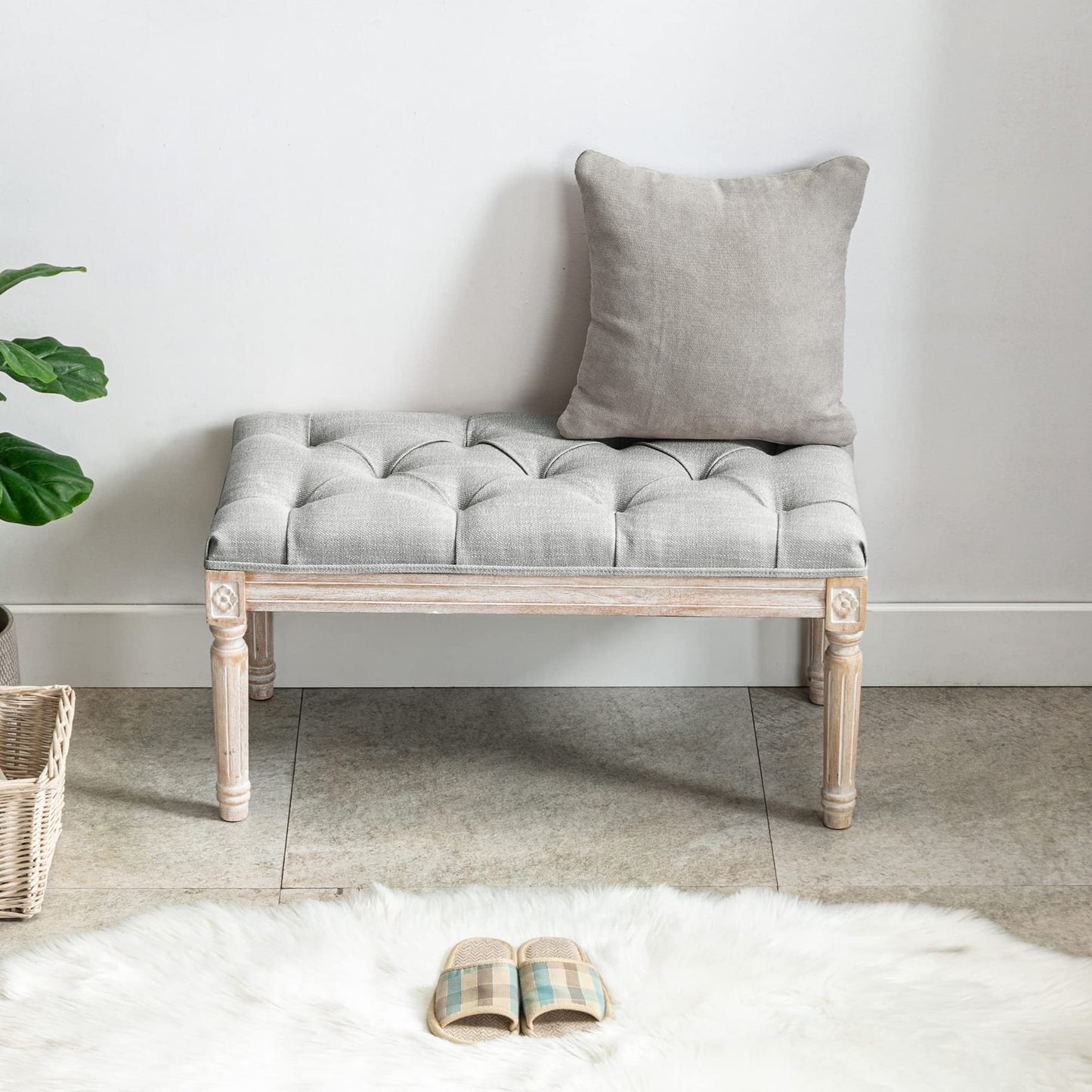 DM Furniture Ottoman Bench Upholstered Fabric Rectangle Entryway Bench, Tufted Piano Bench for 2 People, Rubber Wood Legs with Beautiful Carved Pattern for Bedroom/Living Room/Dining Room (Grey)