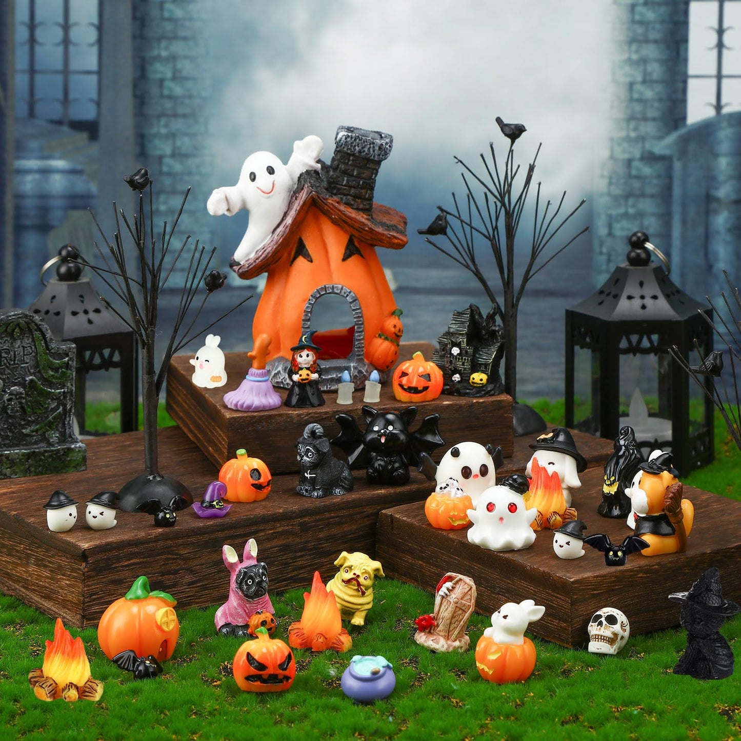Poen 36 Pcs Halloween Miniature Figurines Resin Pumpkin Ghost Halloween Garden Accessories Miniature Decoration Ornament Kit for Outdoor Kitchen House Village Home