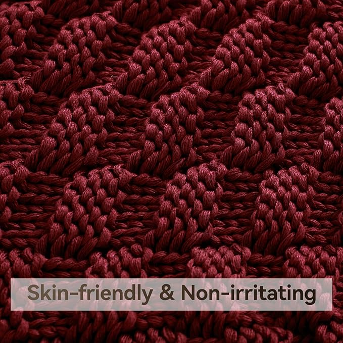 Knitted Weighted Blanket for Adult, No Beads Heavy Blanket 50” x 60'' 7lbs, Breathable Chunky Knit Blanket, Cooling Weighted Blanket for Hot Sleepers, Christmas Home Decor (Red)