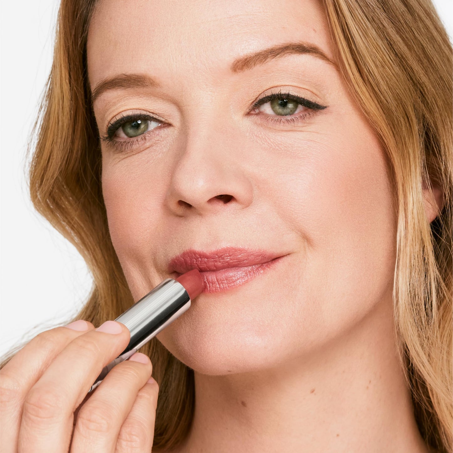 Clinique Dramatically Different Lipstick Shaping Lip Colour | Moisturizing + Hydrating, Glazed Berry, 1 Count
