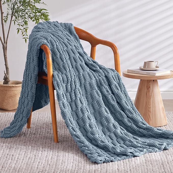 Knitted Weighted Blanket for Adult, No Beads Heavy Blanket 50” x 60'' 10lbs, Breathable Chunky Knit Blanket, Cooling Weighted Blanket for Hot Sleepers, Christmas Home Decor (Light Blue)