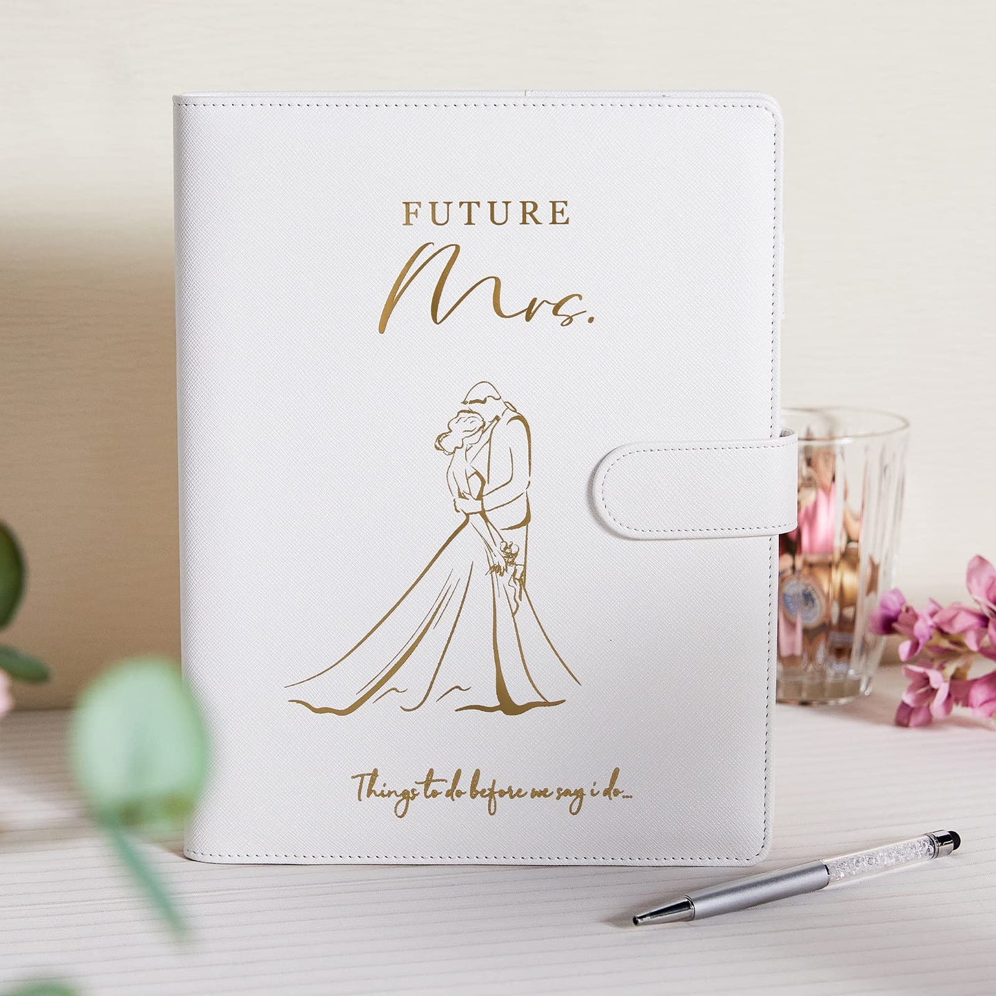 AW BRIDAL Best Engagement Gifts For Her Bride To Be Gifts∣Future Mrs Leather Wedding Planner Book And Organizer For The Bride Wedding Planning Notebook Budget Planner Binder, 140 Pages, White