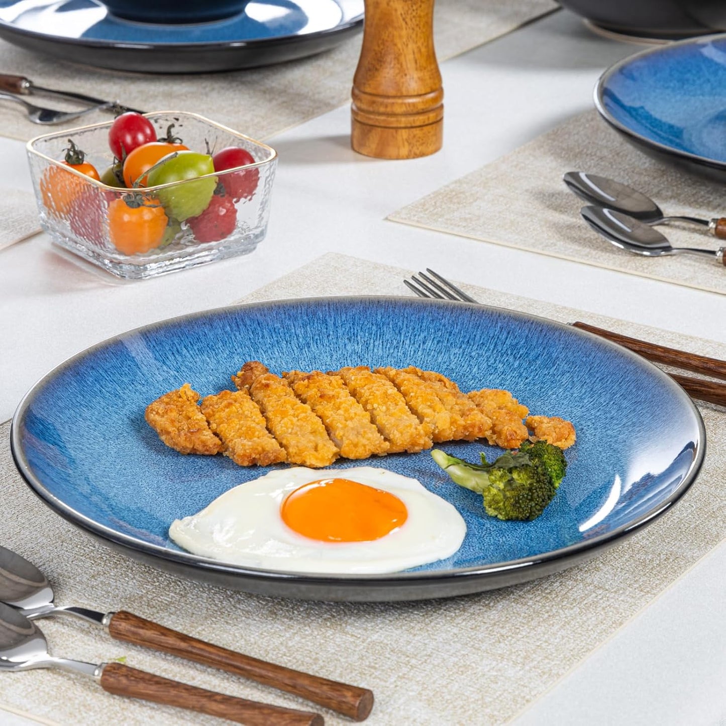 Plates and Bowls Sets for 4 - CJDC-QUELO 16-Piece Stoneware Dinnerware Sets, Ceramic Dishware Set for Kitchen Use and Formal Dining, Chip and Scratch Resistant Microwave Dishwasher Safe, Blue