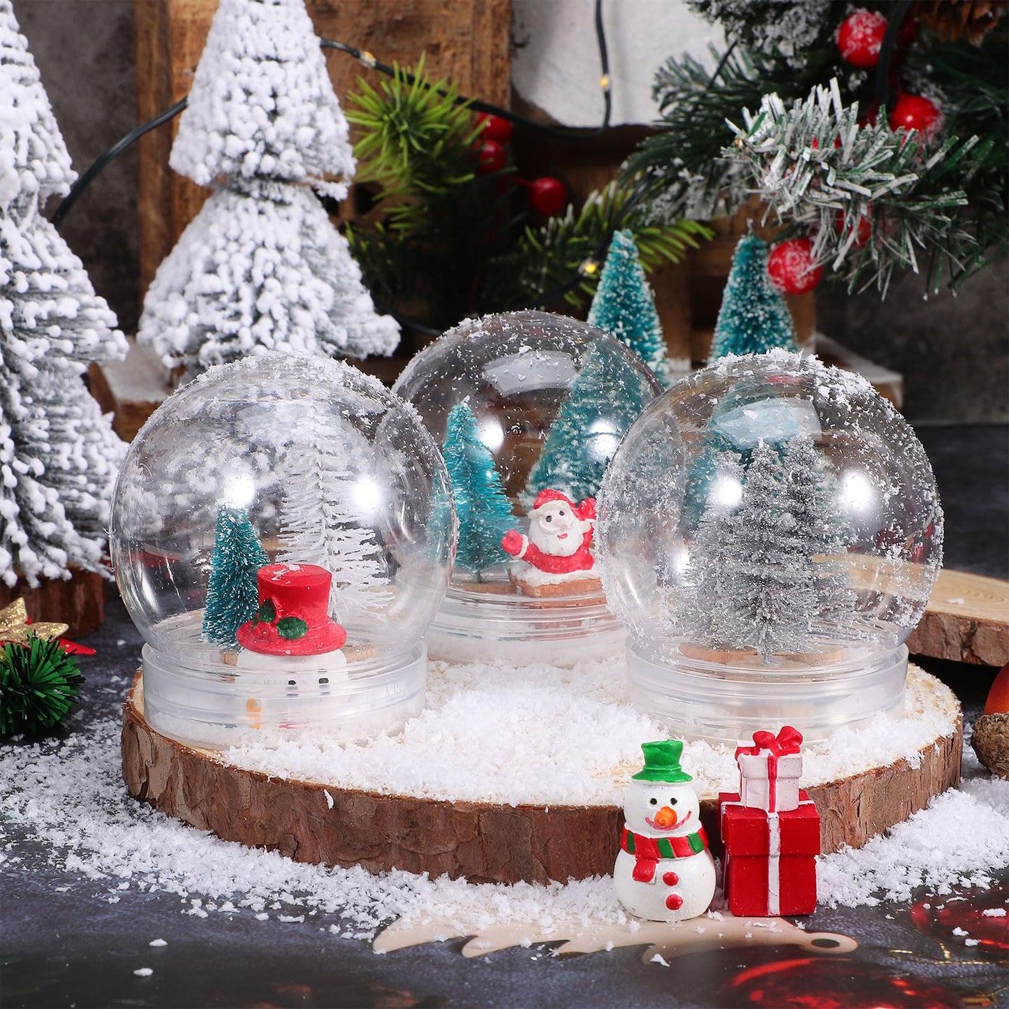 BESTOYARD15 Pack2.8inch in height and2.4inch in diameter Snow Globes DIY Snow Globes Clear Plastic Water Globe with Screw Off Cap Water Globe Jar for DIYCraftsChristmas Home Decoration Snow Globe Kit.