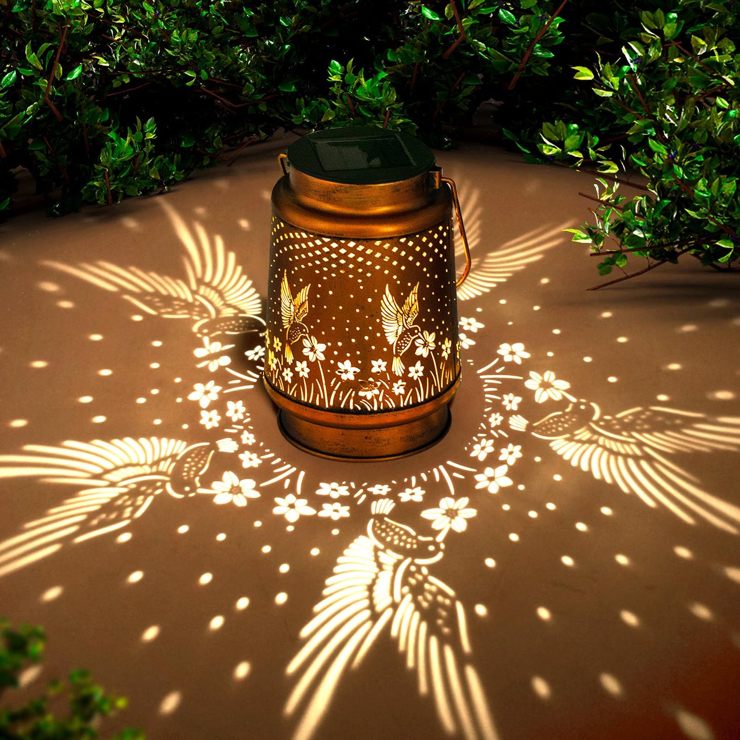 Hummingbird Birthday Gifts for Women Mom Grandma Solar Lanterns Outdoor Waterproof Garden Decor Metal Hanging LED Decorative Light for Patio Yard Lawn Backyard Front Porch Gardening Gifts