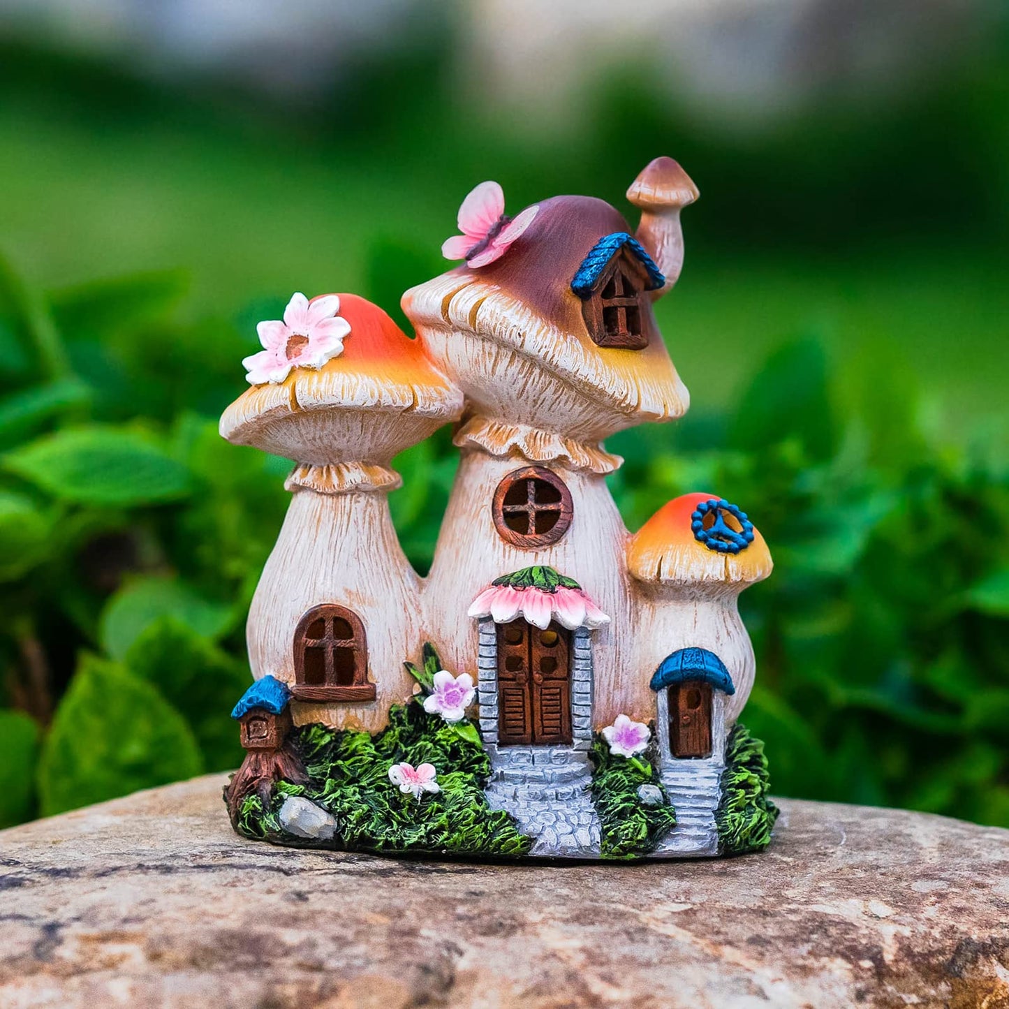 Candieslife Solar Garden Statue Lights Mushroom Fairy House Figurine, Outdoor Memorial Garden Ornaments Waterproof Decoration for Outside Patio Yard Lawn Decor