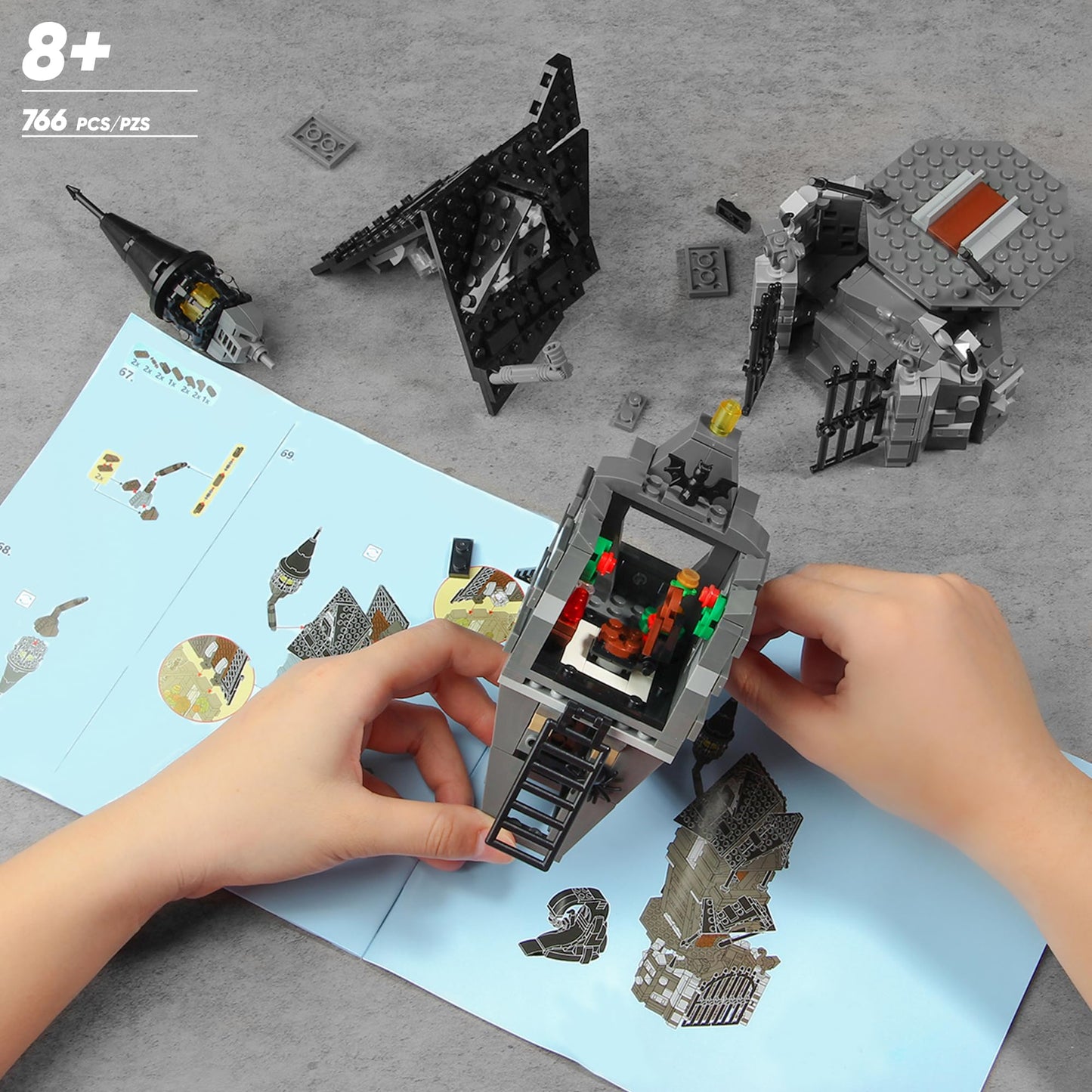 Usoway Haunted Village House Building Blocks Set, Halloween Christmas Haunted Building Kit with Led Light, 2 Minifigures, Creative Festival Toy Kit Gifts for Kids or Movie Fans (766pcs)